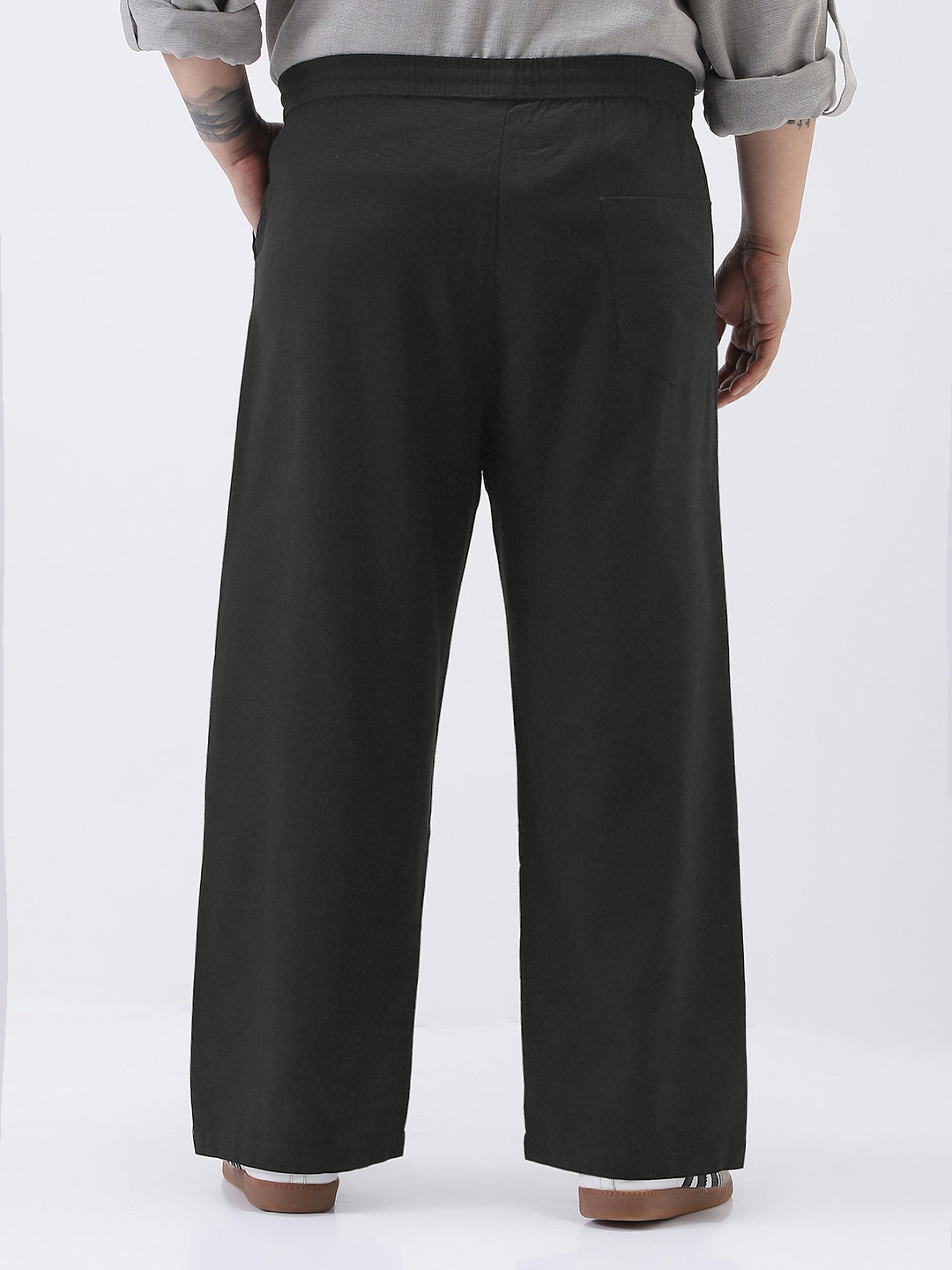 Plus Men's Black Loose Fit Solid Linen Blend Trousers Non-Stretchable