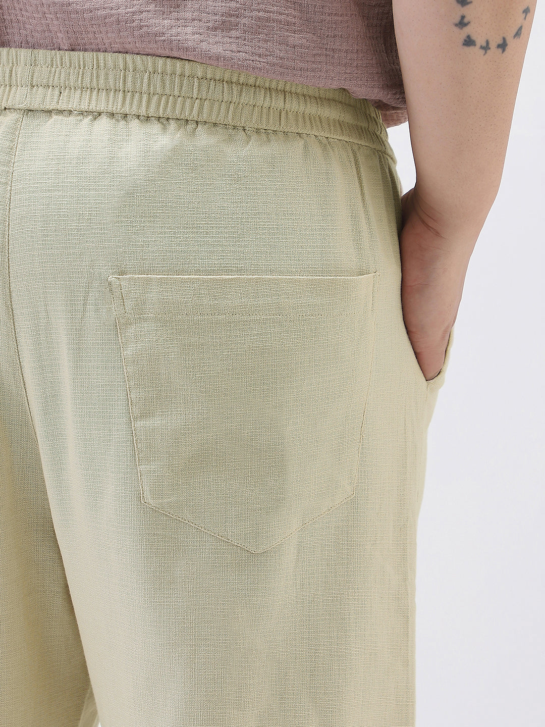 Plus Men's Beige Loose Fit Solid Linen Blend Trousers Non-Stretchable