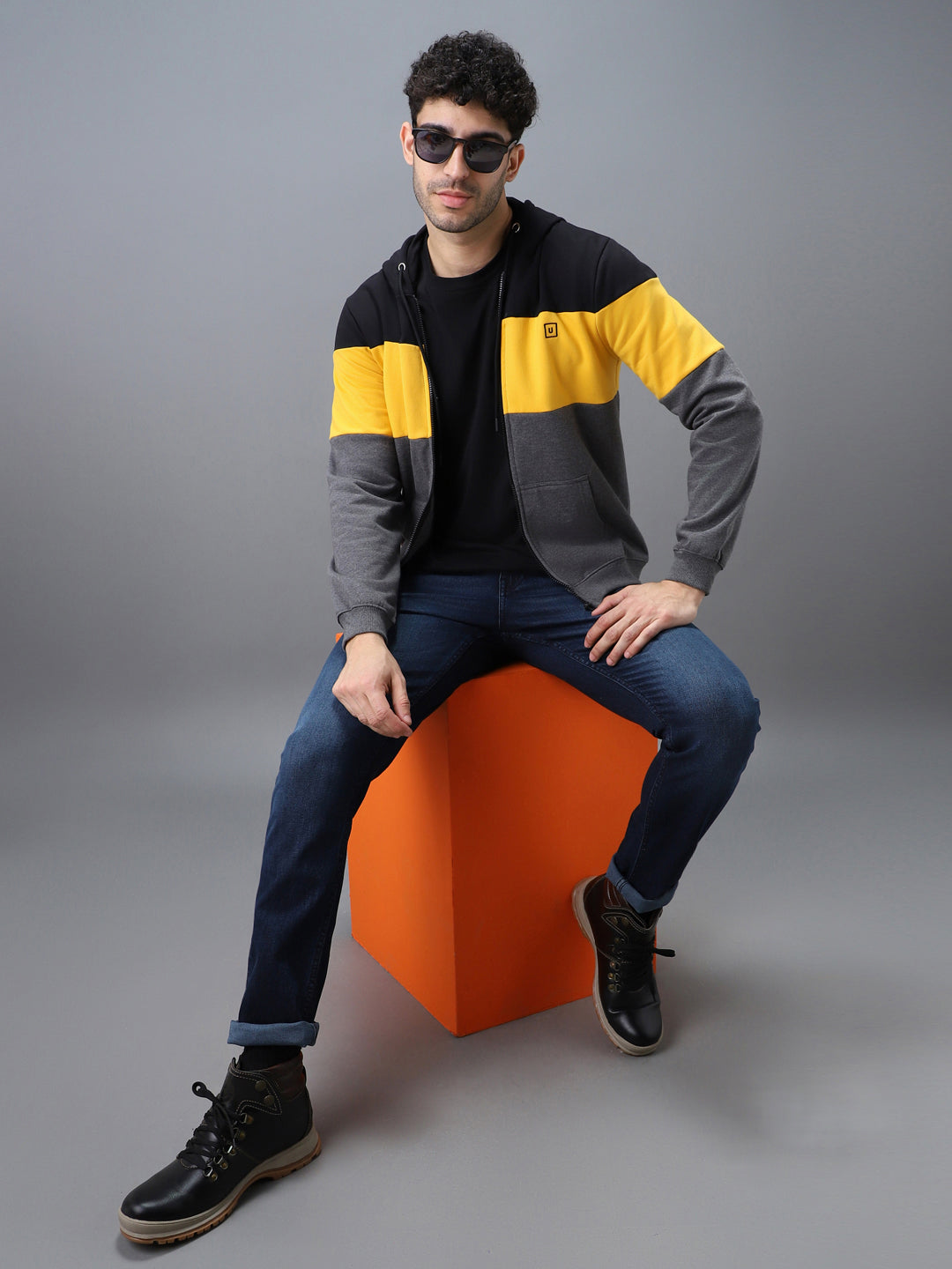 Men's Black, Yellow, Charcoal Cotton Zippered Hooded Sweatshirt