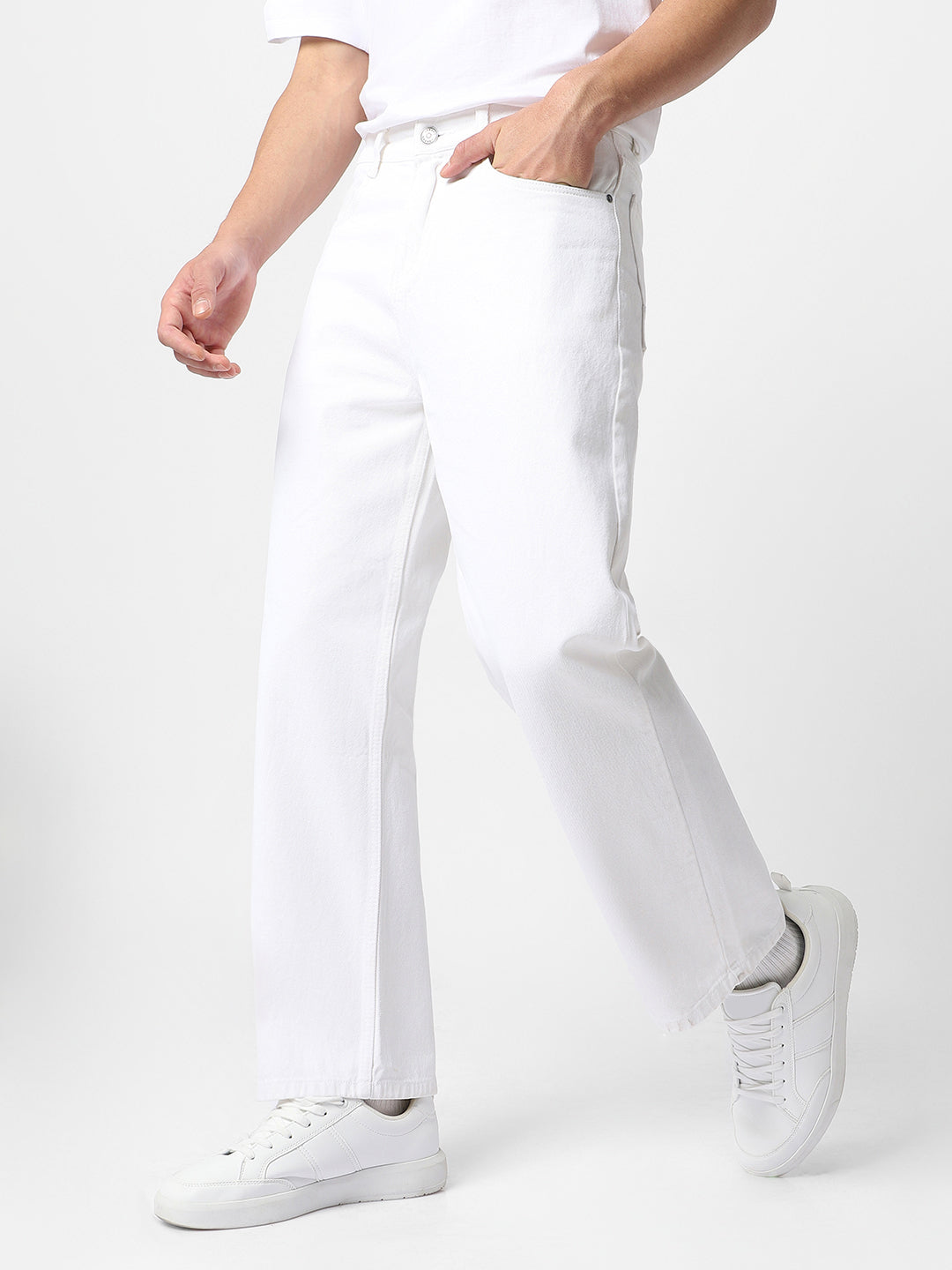 Men's White Loose Fit Washed Jeans Non-Stretchable