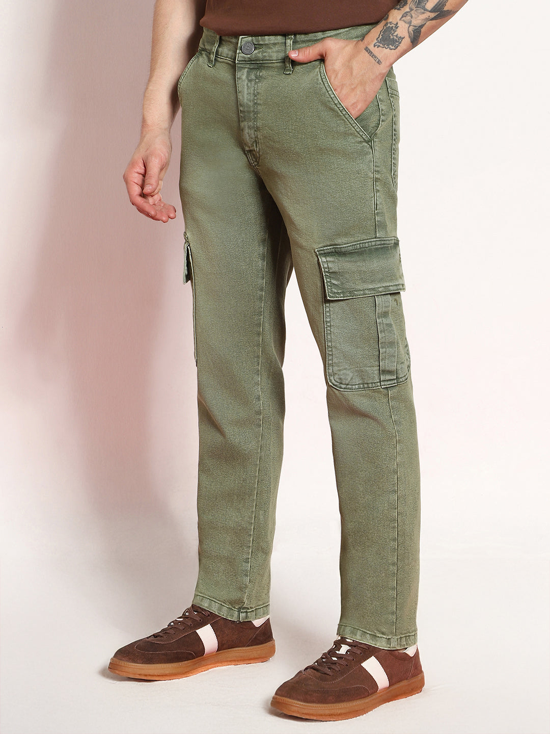 Men's Olive Green Regular Fit Washed Cargo Jeans With 6 Pockets Stretchable