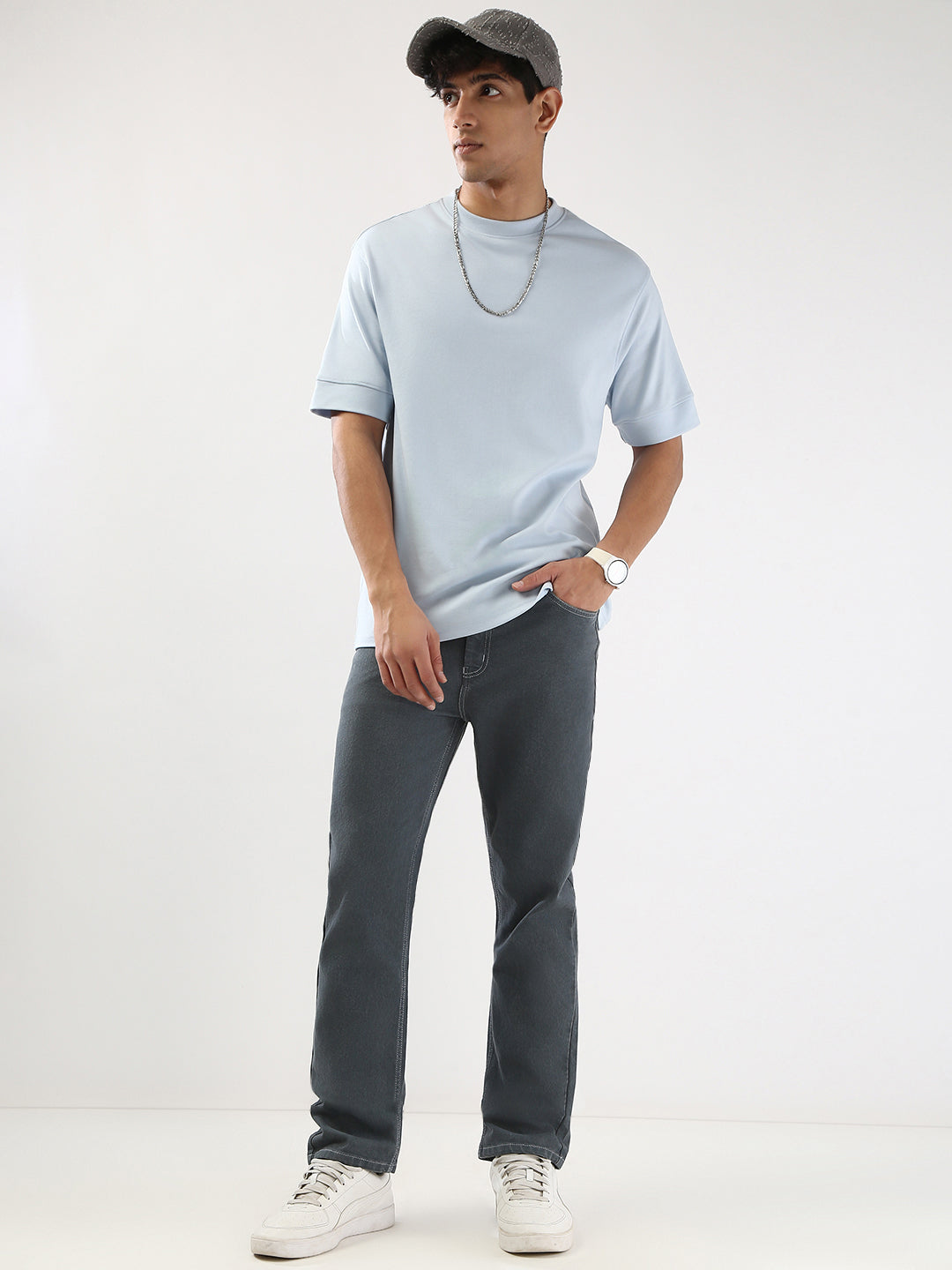 Men's Grey Straight Fit Washed Jeans Stretchable