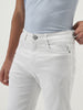 Men's White Straight Fit Washed Jeans Stretchable