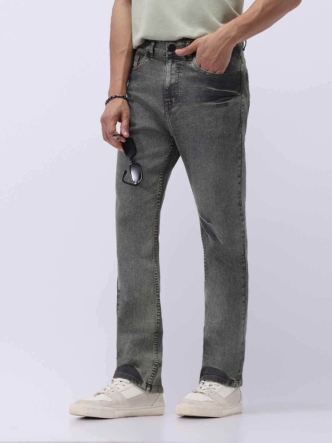 Men's Light Grey Straight Fit Heavy Washed Jeans Stretchable