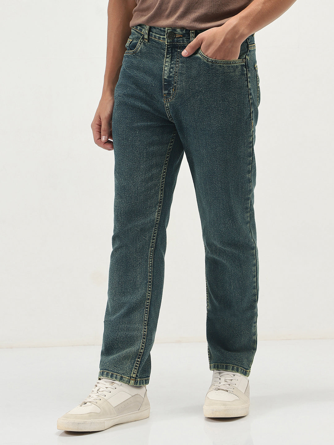 Men's Blue Straight Fit Heavy Washed Jeans Stretchable