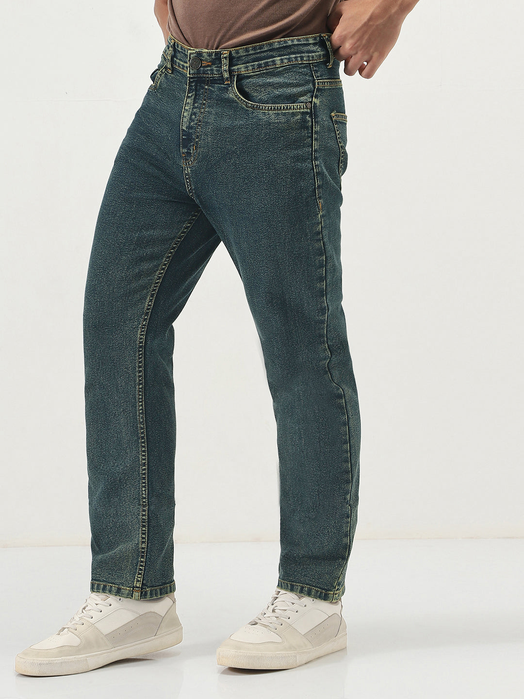 Men's Blue Straight Fit Heavy Washed Jeans Stretchable
