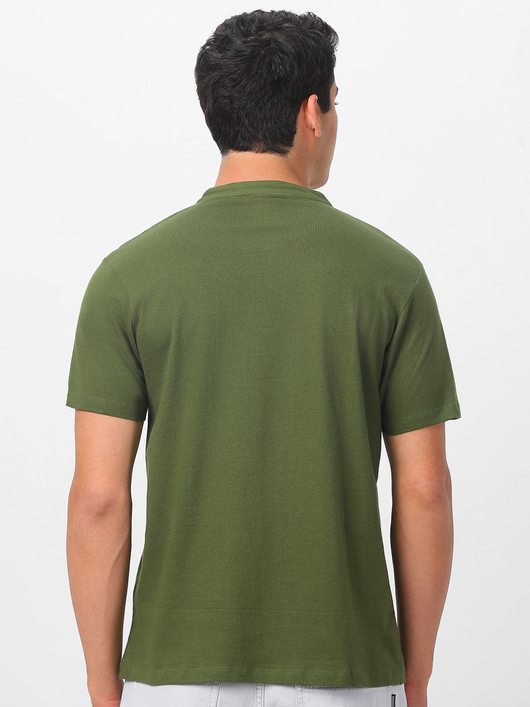 Men's Olive Green Solid Mandarin Collar Slim Fit Cotton T-Shirt
