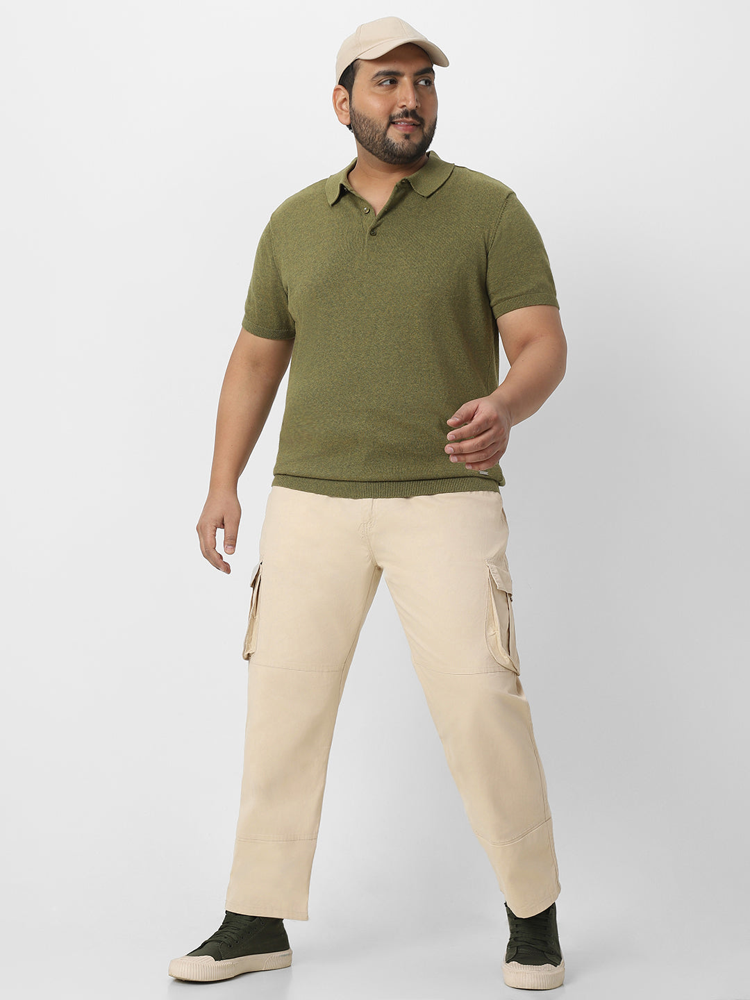 Plus Men's Cream Regular Fit Solid Cargo Chino Pant with 6 Pockets