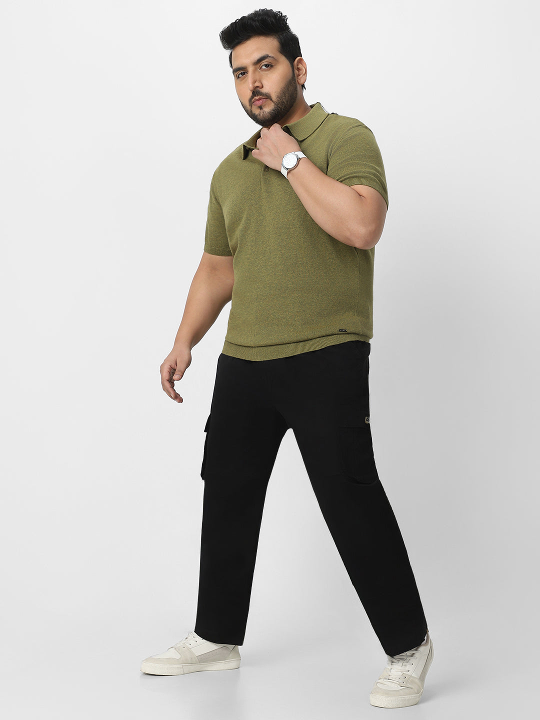 Plus Men's Black Regular Fit Solid Cargo Chino Pant with 6 Pockets