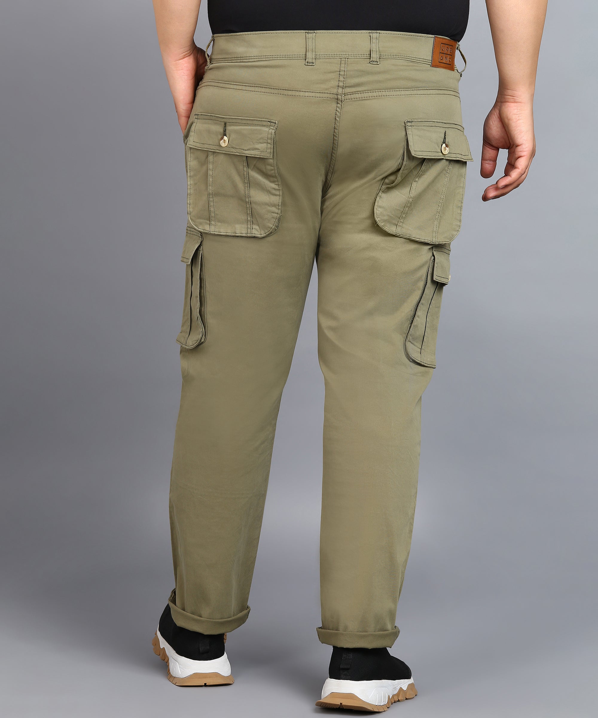 Plus Men's Olive Green Regular Fit Solid Cargo Chino Pant with 6 Pockets