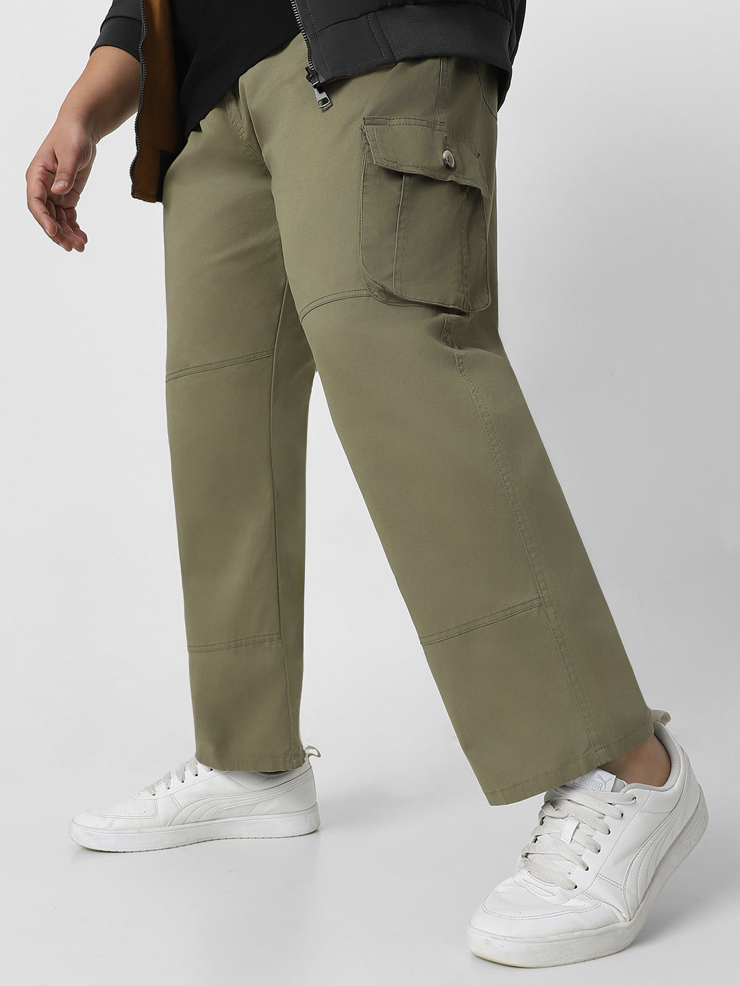 Plus Men's Olive Green Regular Fit Solid Cargo Chino Pant with 6 Pockets