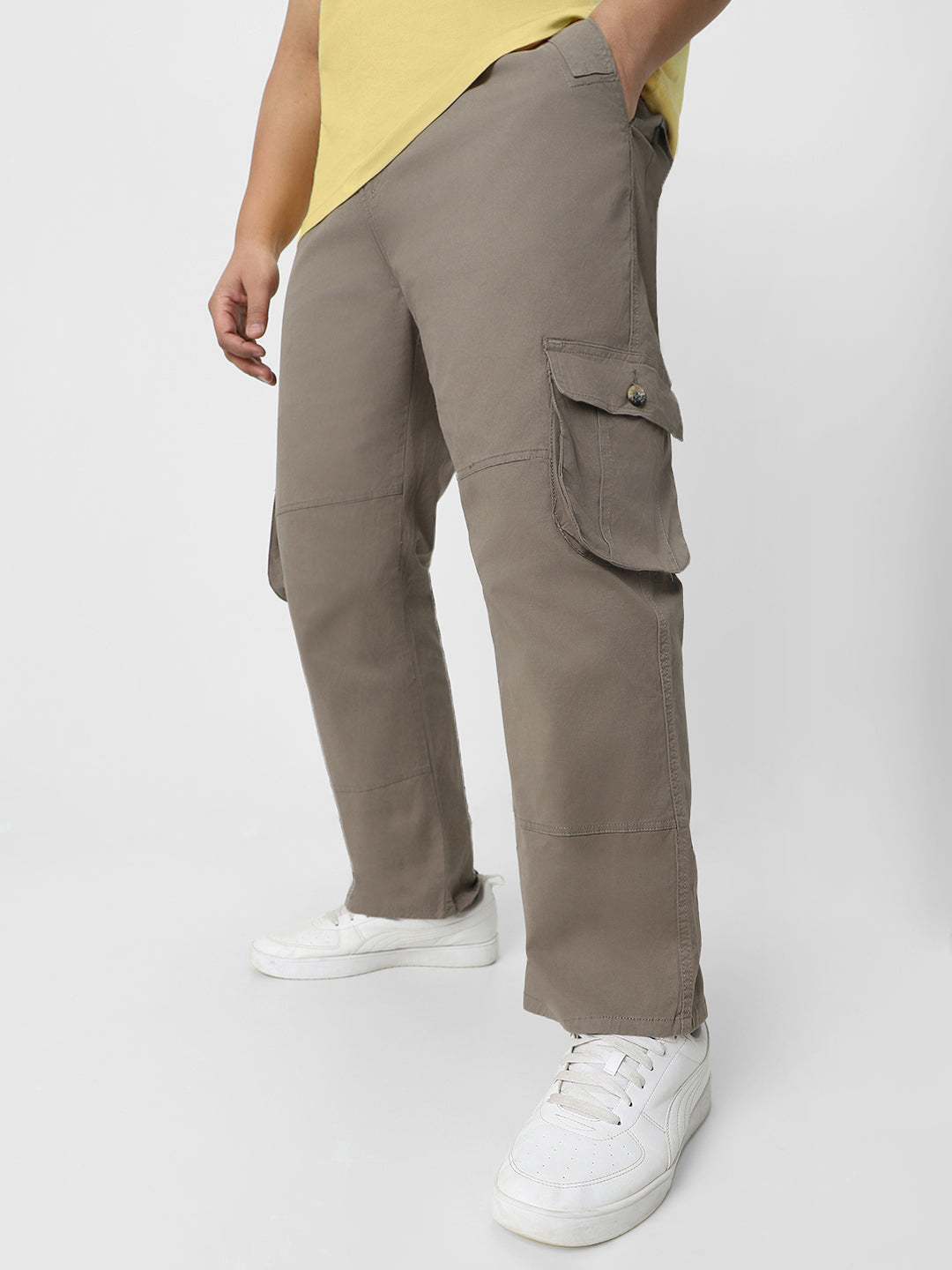 Plus Men's Grey Regular Fit Solid Cargo Chino Pant with 6 Pockets