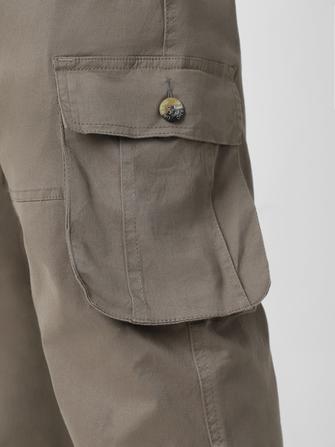 Plus Men's Grey Regular Fit Solid Cargo Chino Pant with 6 Pockets