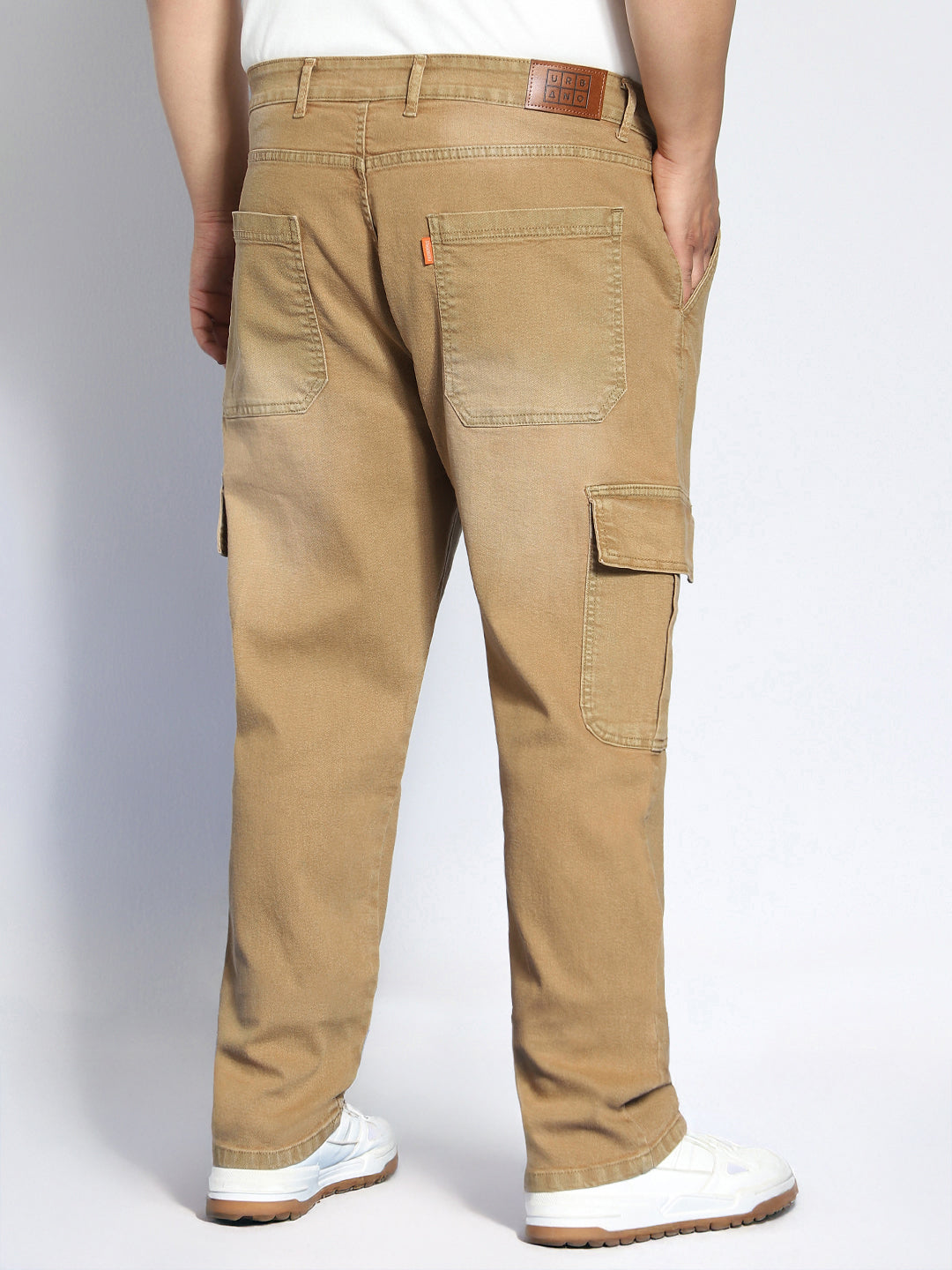 Plus Men's Dark Khaki Regular Fit Washed Cargo Jeans With 6 Pockets Stretchable