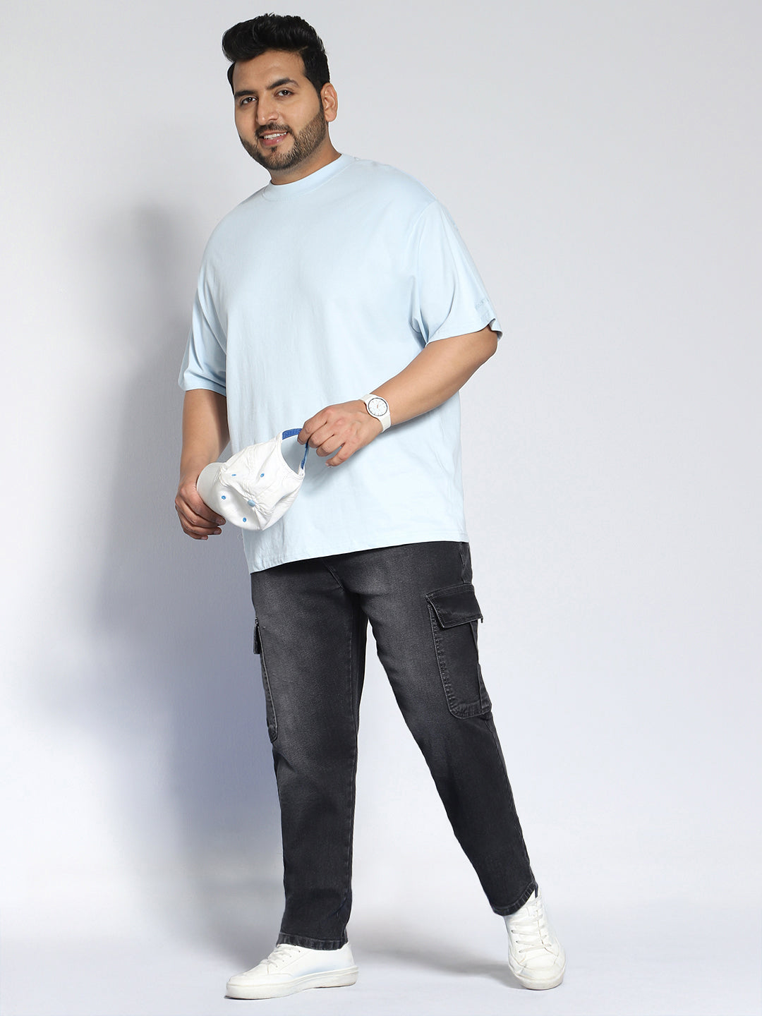 Plus Men's Grey Regular Fit Washed Cargo Jeans With 6 Pockets Stretchable