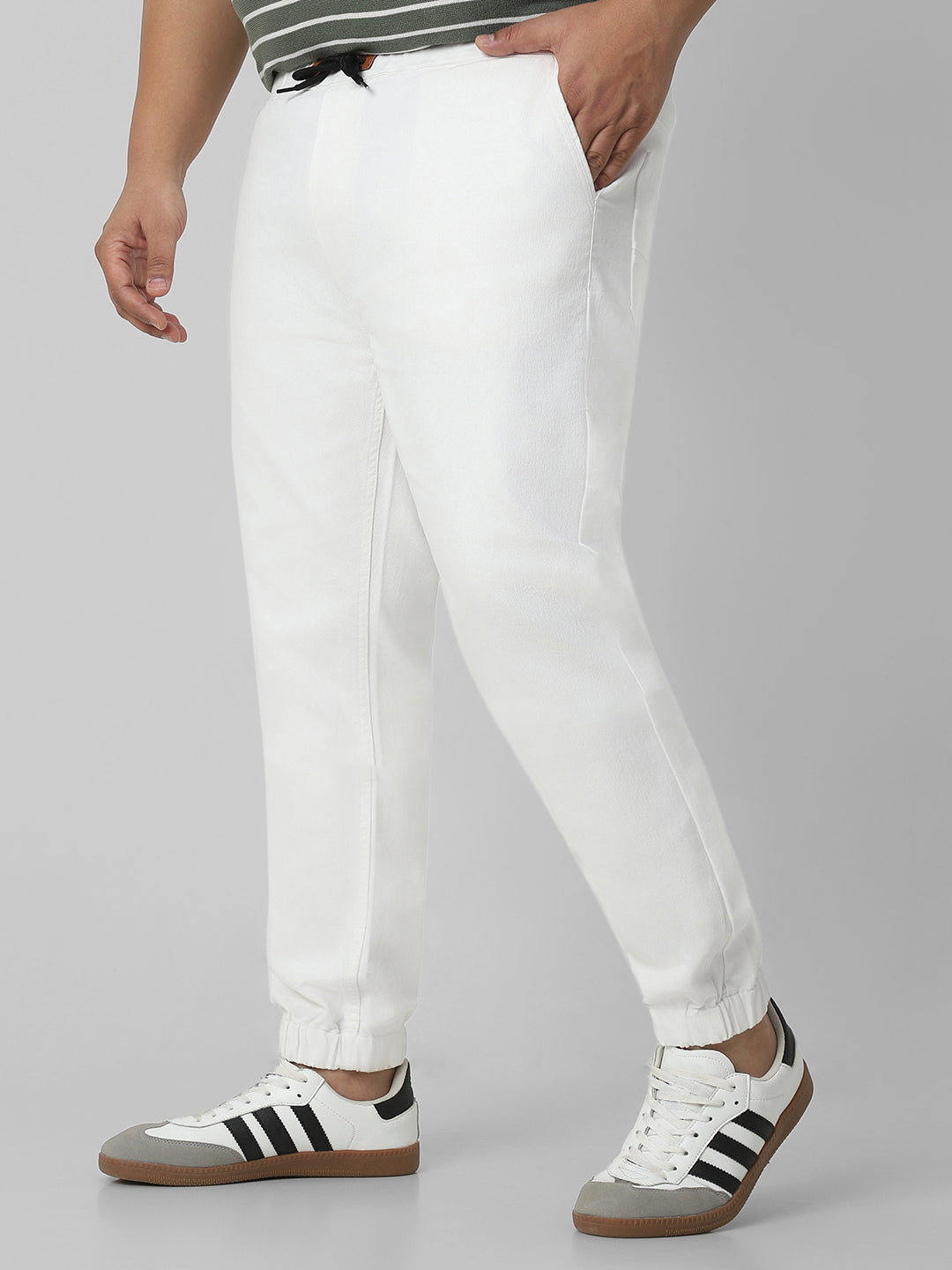 Plus Men's White Regular Fit Solid Joggers Jeans Stretchable