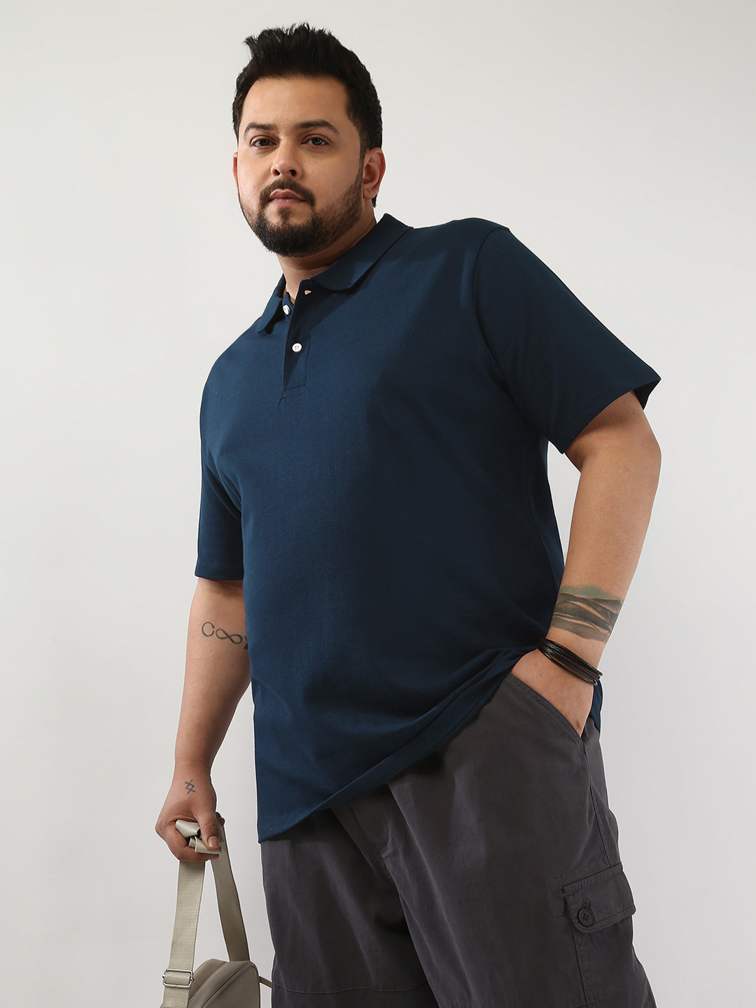 Plus Men's Navy Solid Regular Fit Half Sleeve Cotton Polo T-Shirt