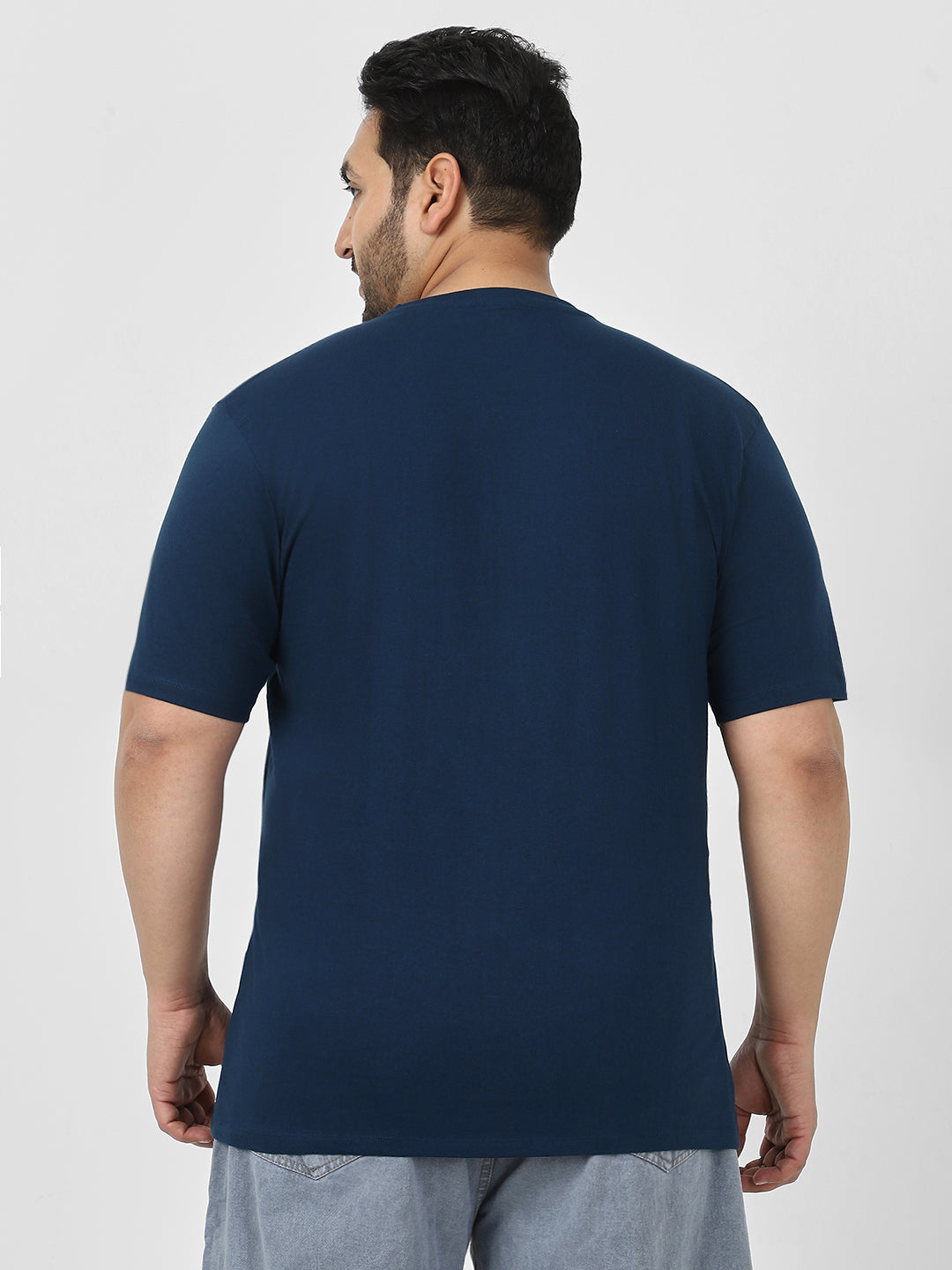 Plus Men's Navy Blue Solid Regular Fit Round Neck Cotton T-Shirt