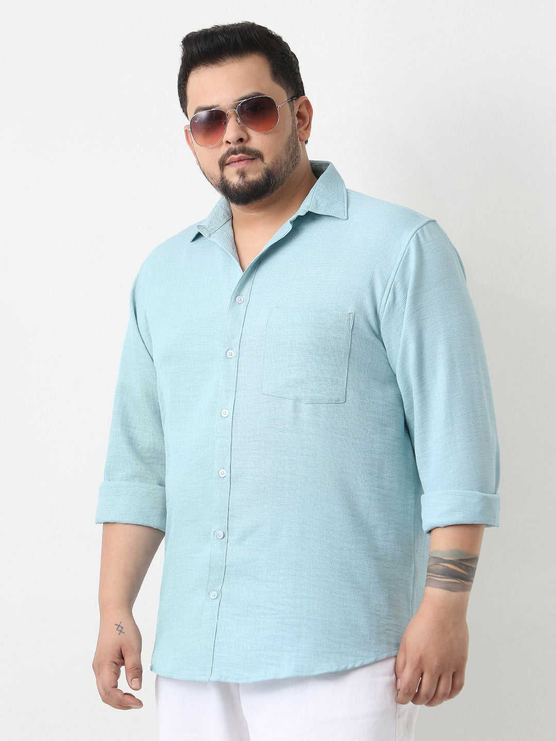 Plus Men's Light Blue Linen Blend Full Sleeve Relaxed Fit Casual Solid Shirt