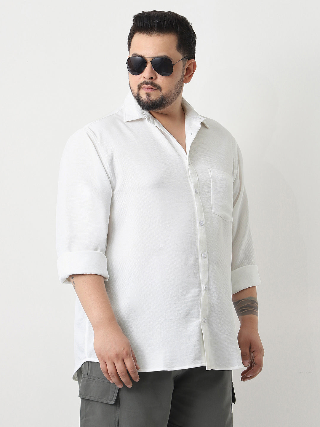 Plus Men's White Linen Blend Full Sleeve Relaxed Fit Casual Solid Shirt