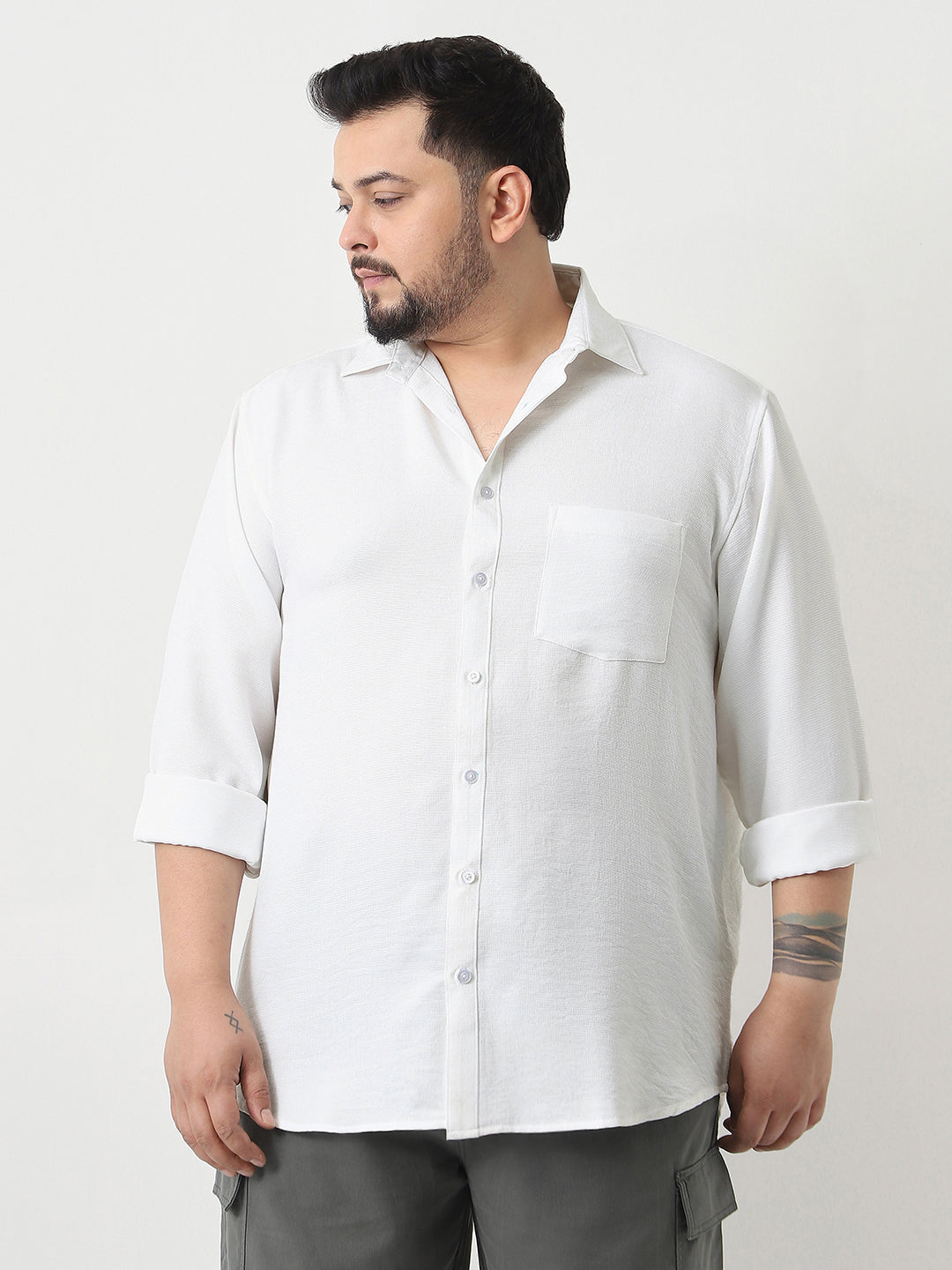 Plus Men's White Linen Blend Full Sleeve Relaxed Fit Casual Solid Shirt