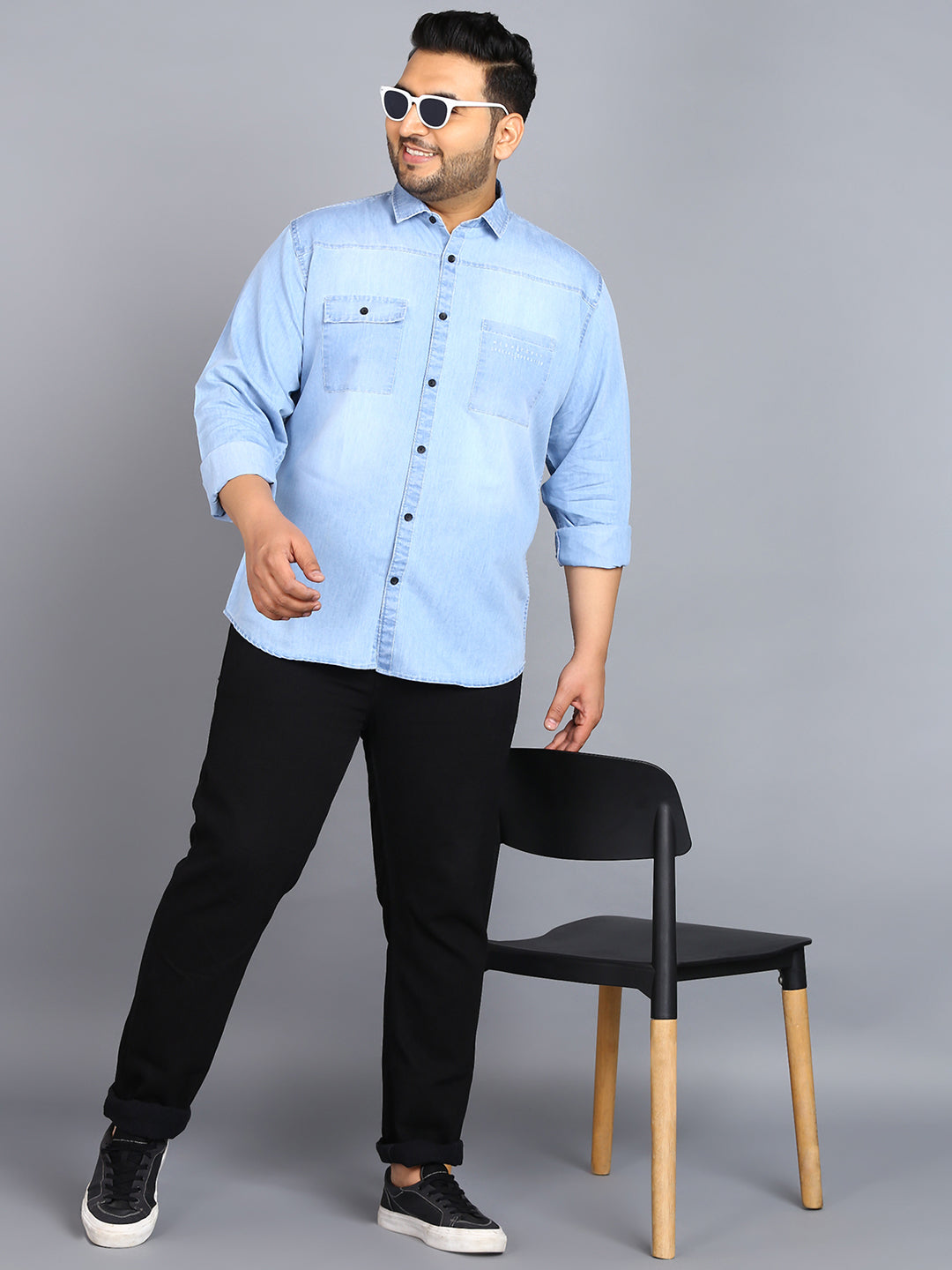 Plus Men's Ice Blue Denim Full Sleeve Regular Fit Washed Casual Shirt