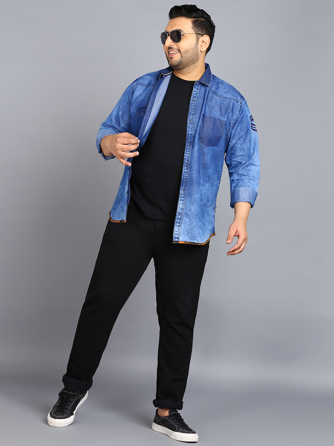 Plus Men's Blue Denim Full Sleeve Regular Fit Washed Casual Shirt