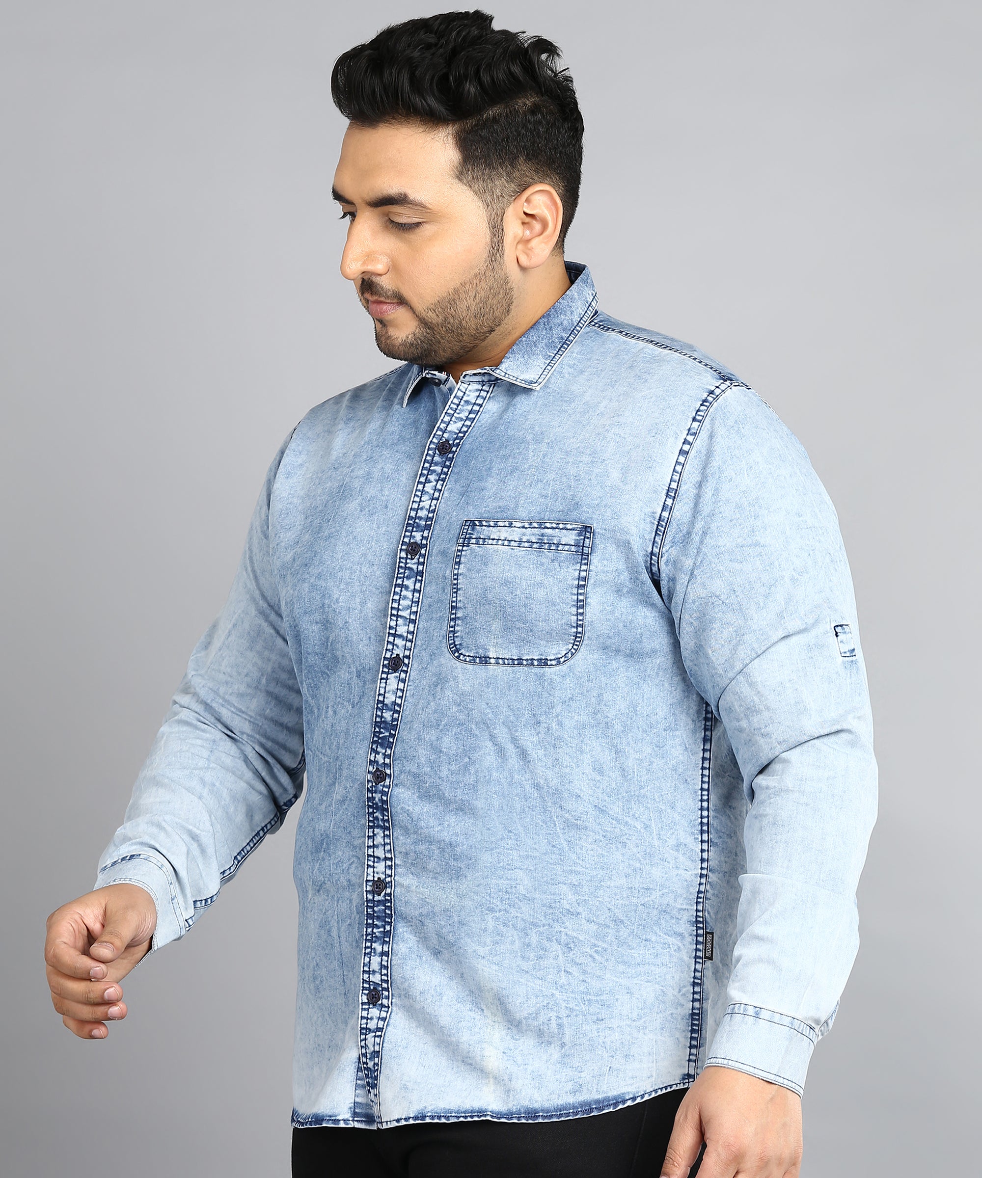 Plus Men's Ice Blue Denim Full Sleeve Regular Fit Washed Casual Shirt