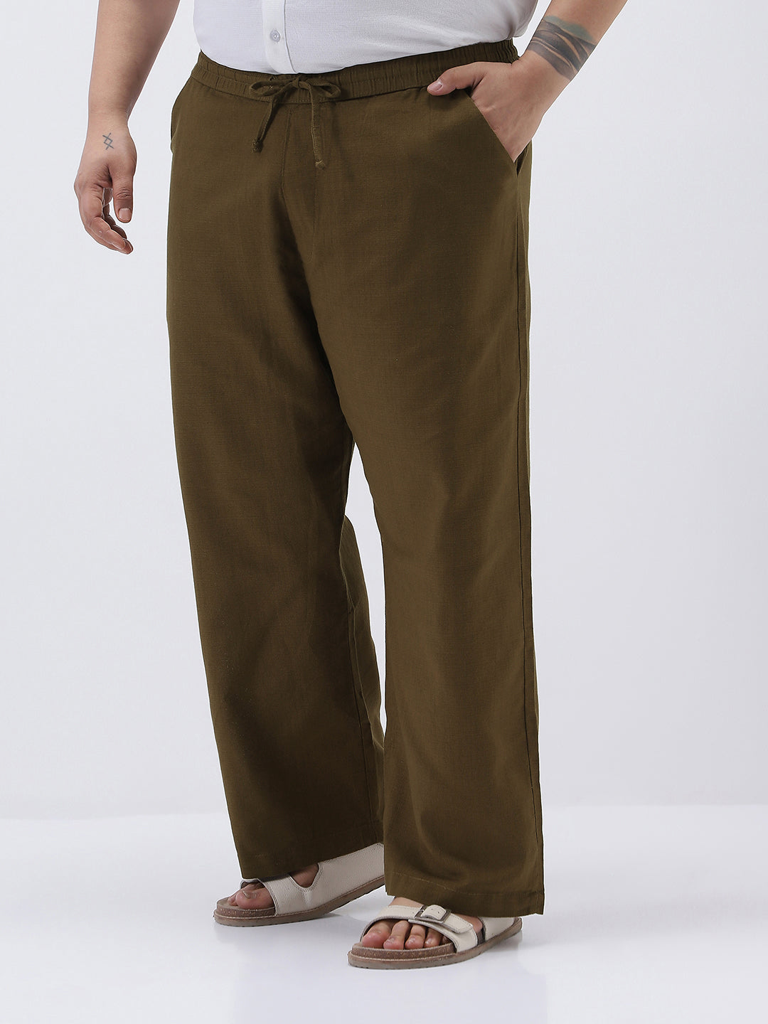 Plus Men's Khaki Loose Fit Solid Linen Blend Trousers Non-Stretchable