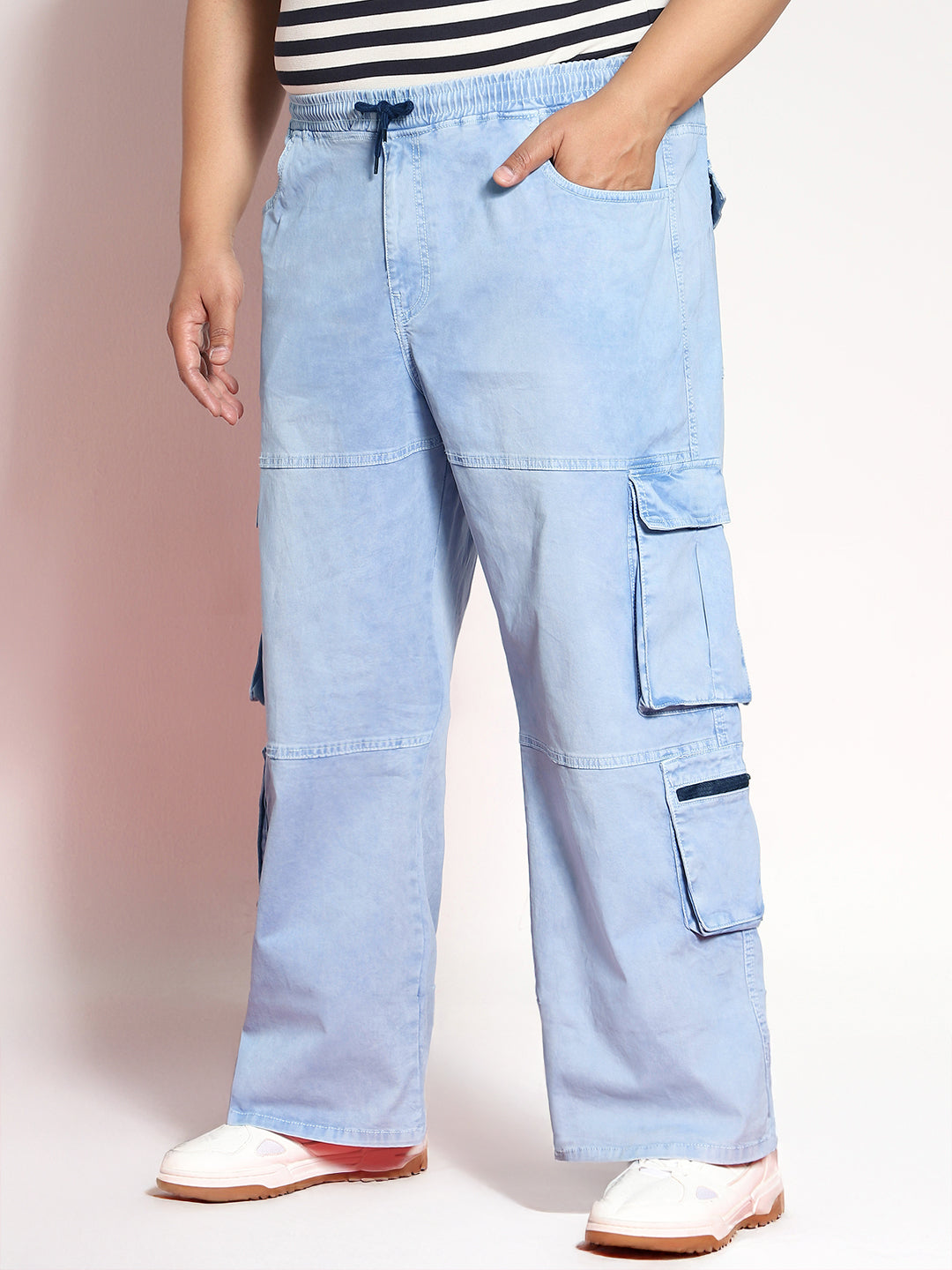 Plus Men's Ice Blue Loose Baggy Fit Travel Cargo Jeans With 8 Pockets Stretchable