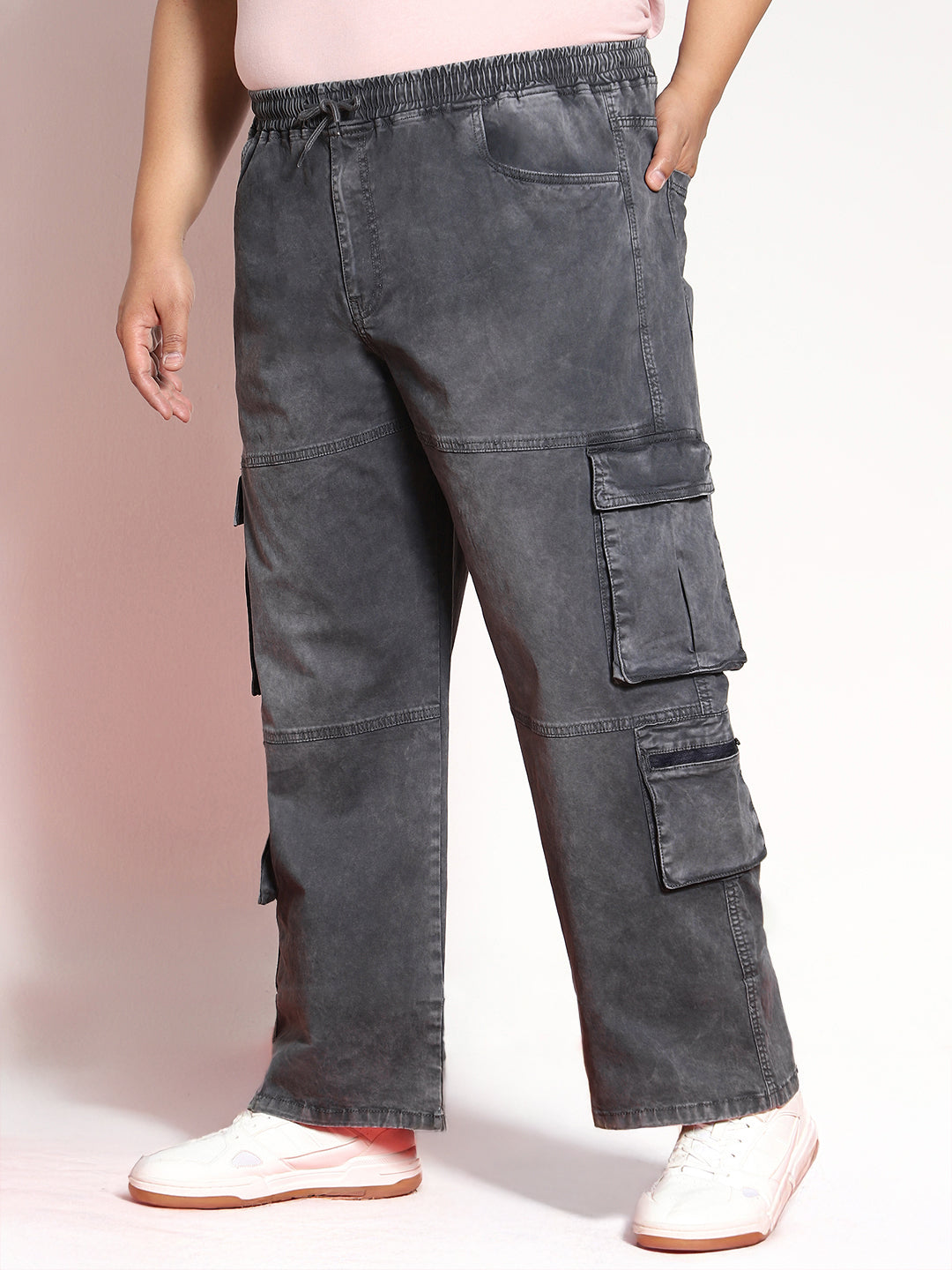 Plus Men's Grey Loose Baggy Fit Travel Cargo Jeans With 8 Pockets Stretchable