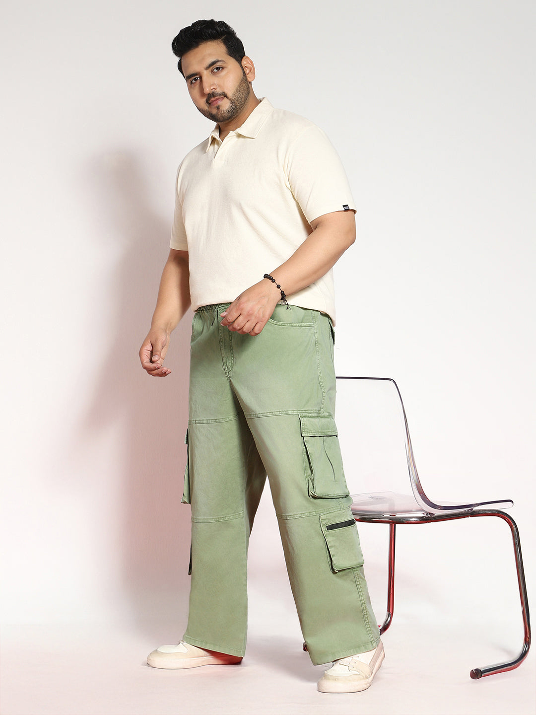 Plus Men's Olive Loose Baggy Fit Travel Cargo Jeans With 8 Pockets Stretchable