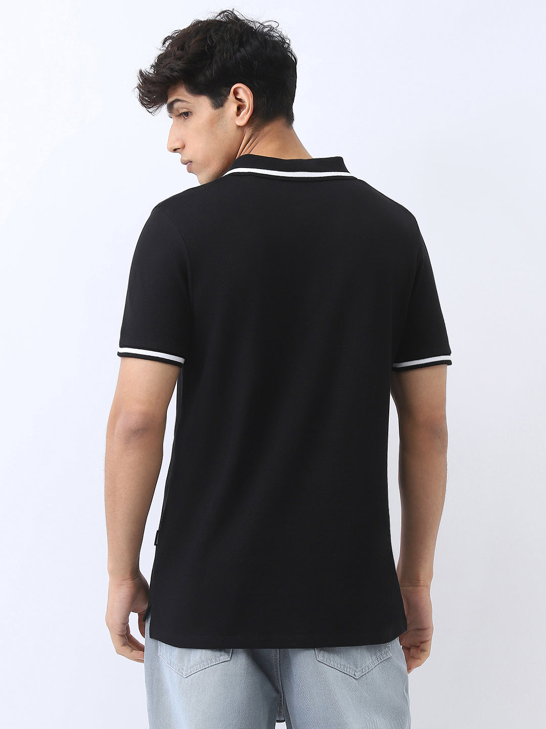 Men's Black Solid Regular Fit Half Sleeve Cotton Polo T-Shirt