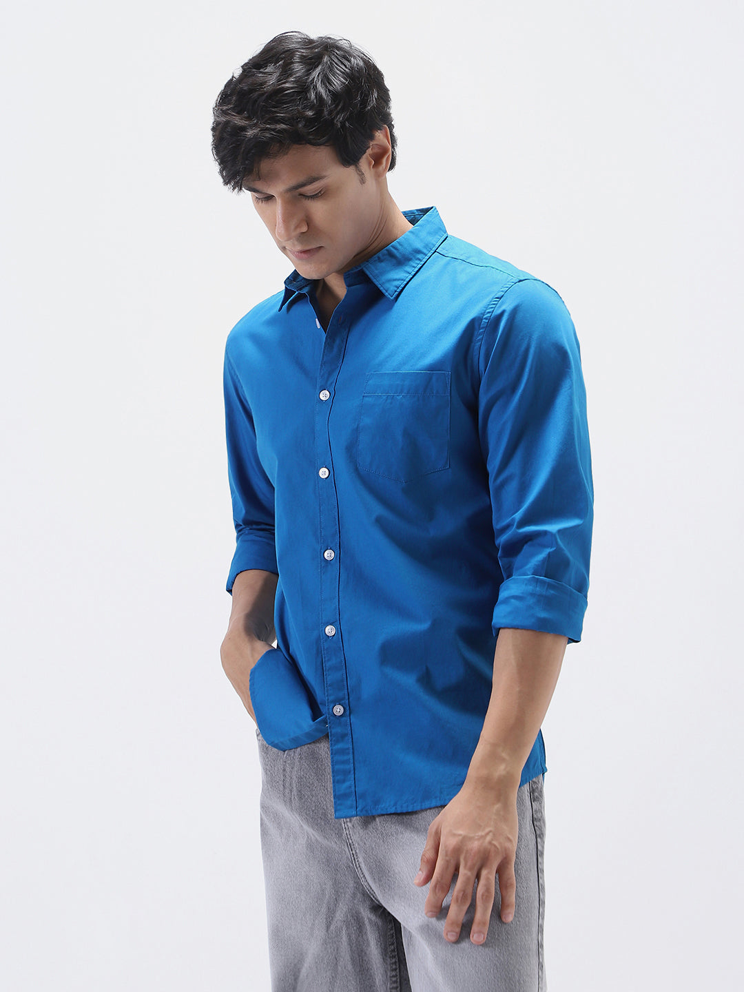 Men's Royal Blue Cotton Full Sleeve Regular Fit Casual Solid Shirt
