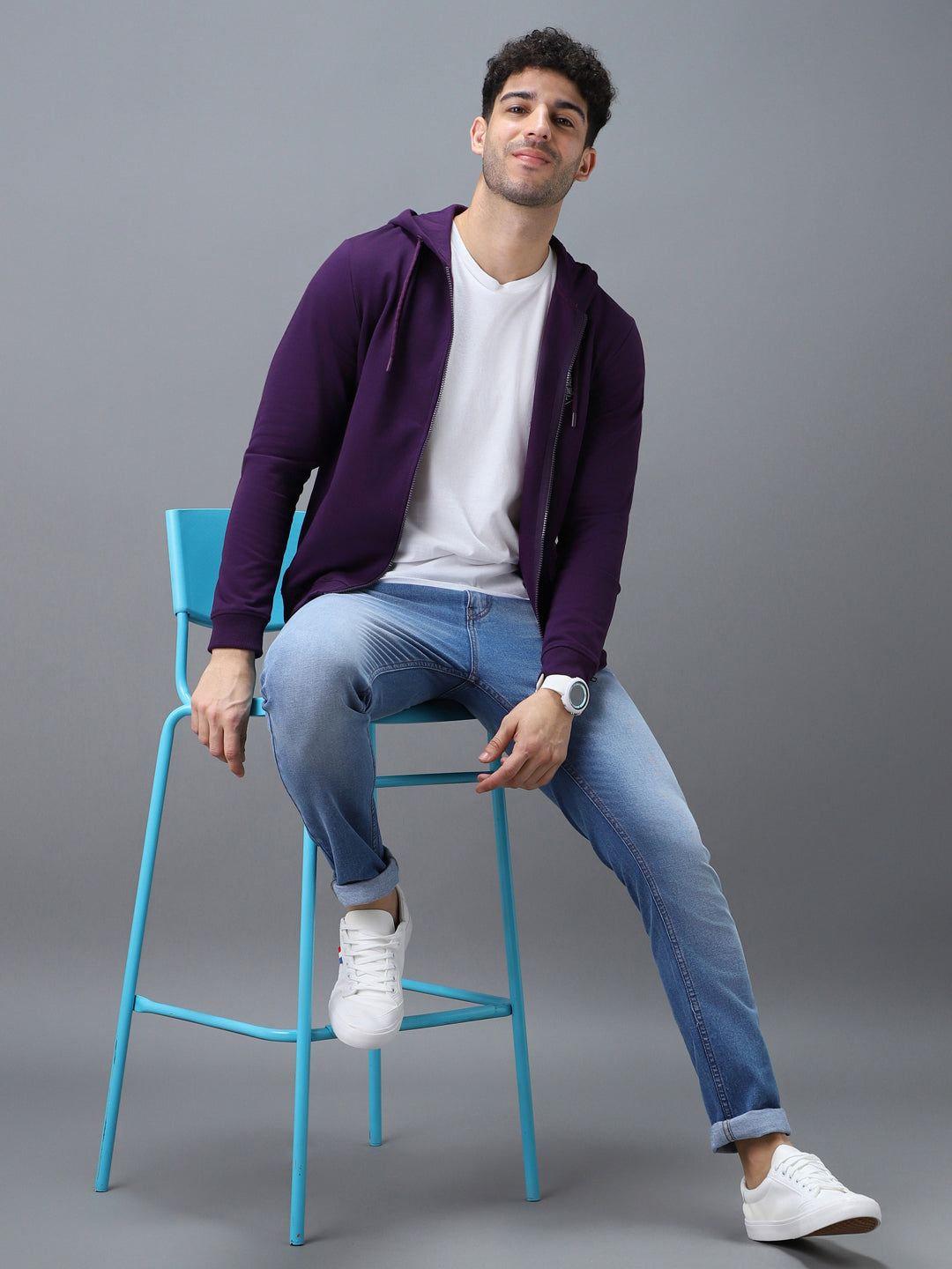 Men's Purple Cotton Solid Zippered Hooded Neck Sweatshirt