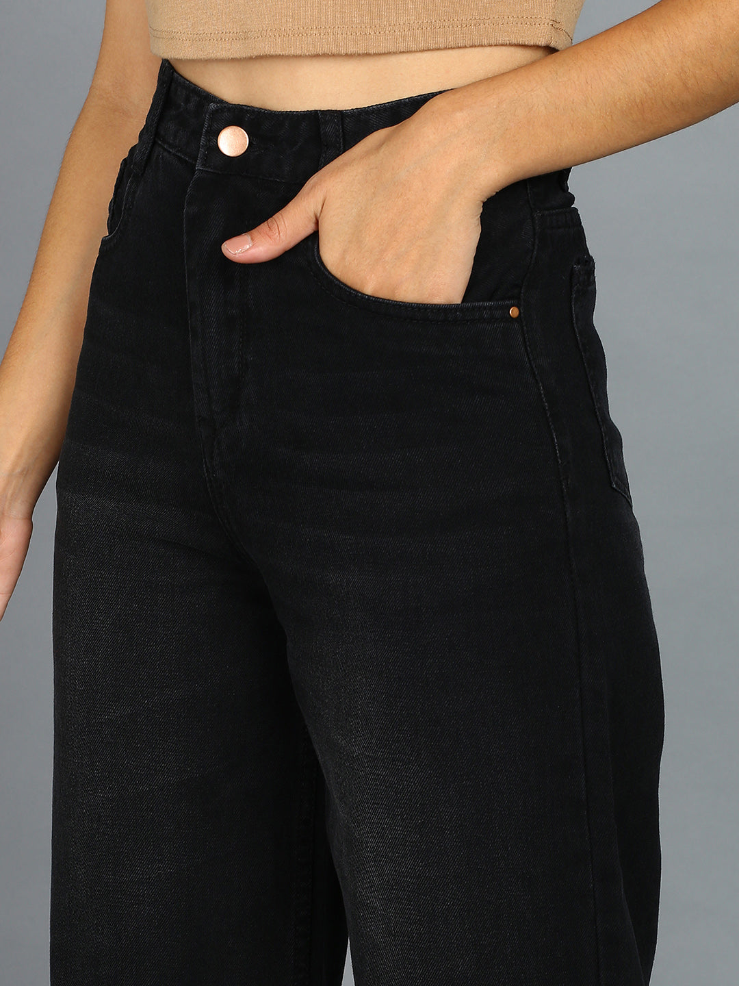 Women's Black Regular Fit Wide Leg Washed Jeans