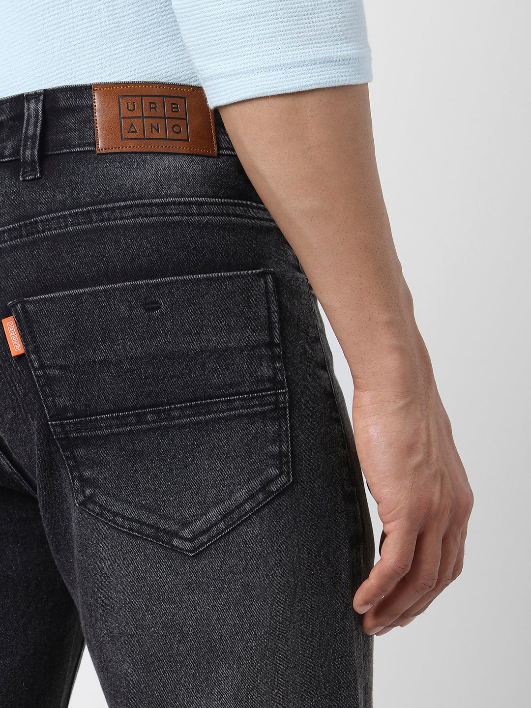 Why Black Jeans Are a Wardrobe Staple: Style Tips You’ll Love