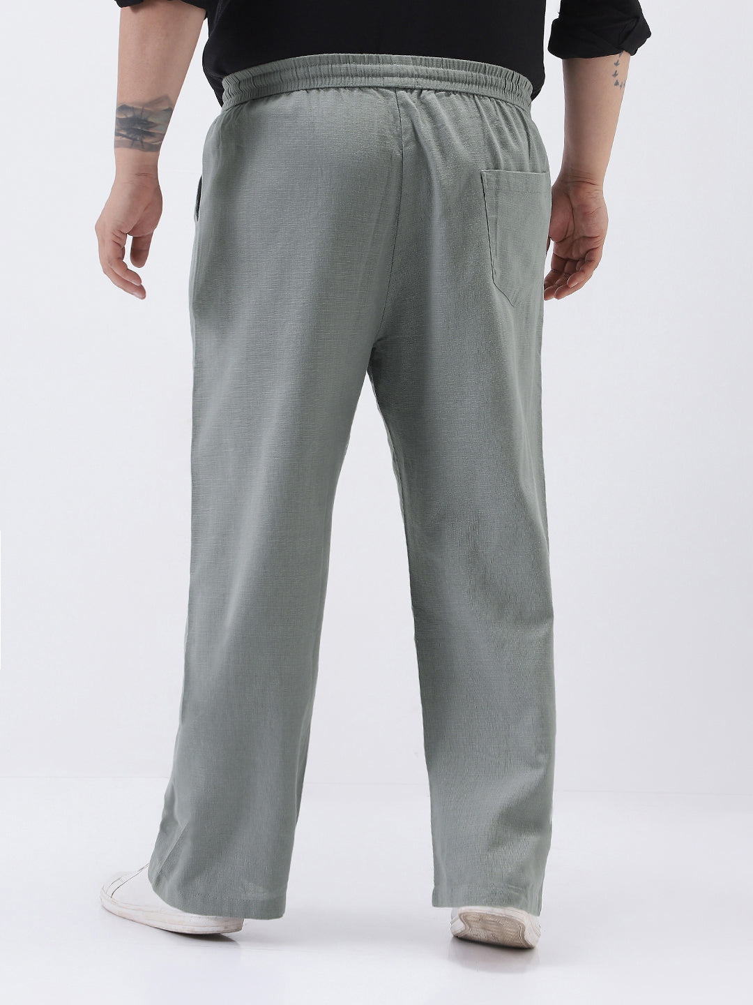 Plus Men's Grey Loose Fit Solid Linen Blend Trousers Non-Stretchable