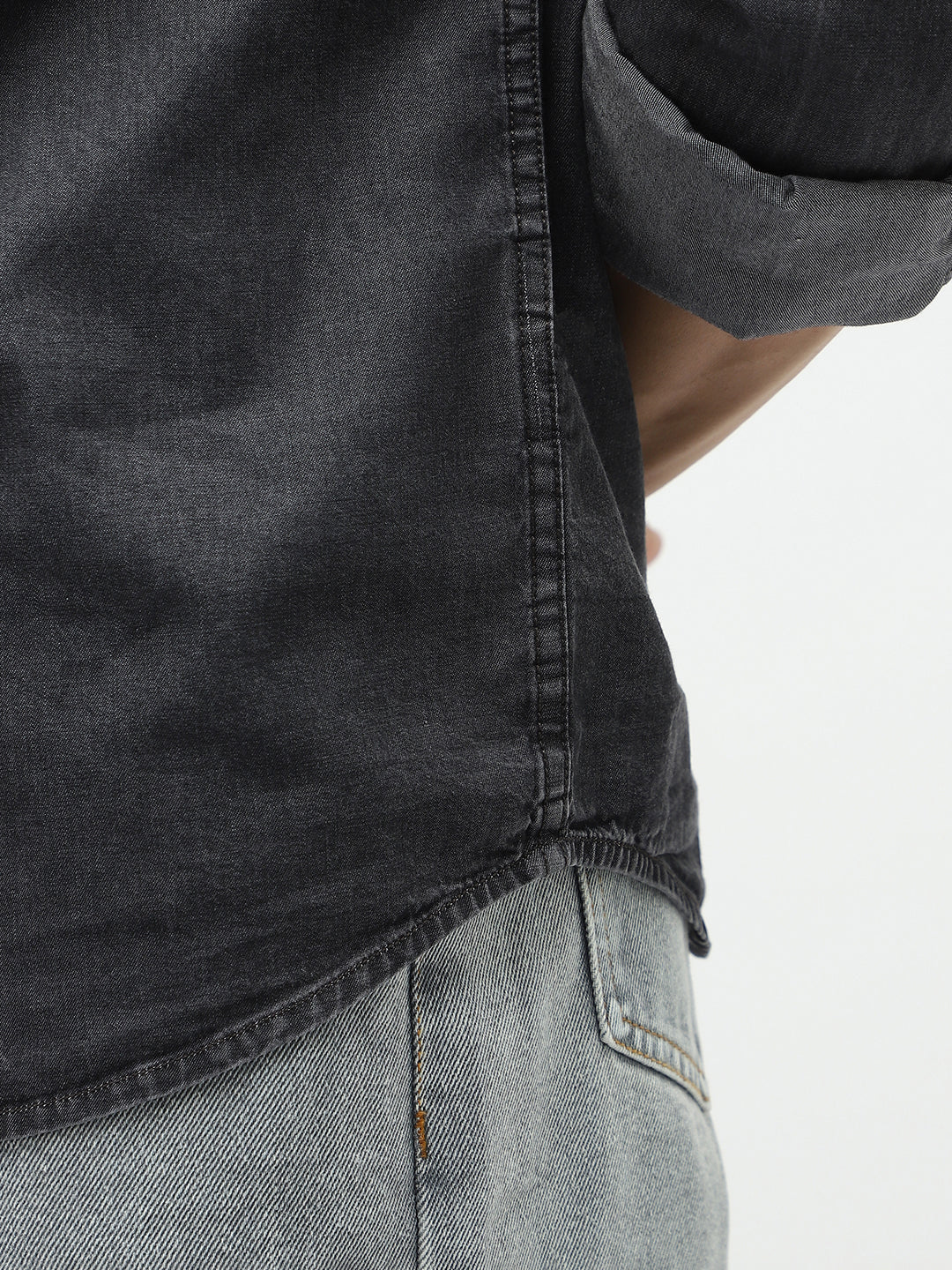 Men's Black Regular Fit Full Sleeve Washed Denim Shirt