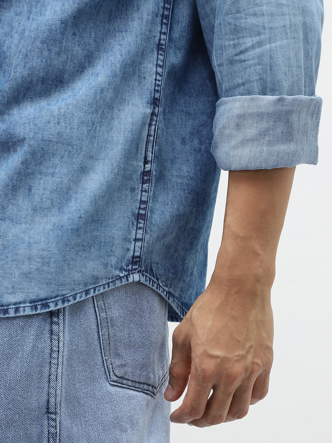 Men's Light Blue Regular Fit Full Sleeve Washed Denim Shirt