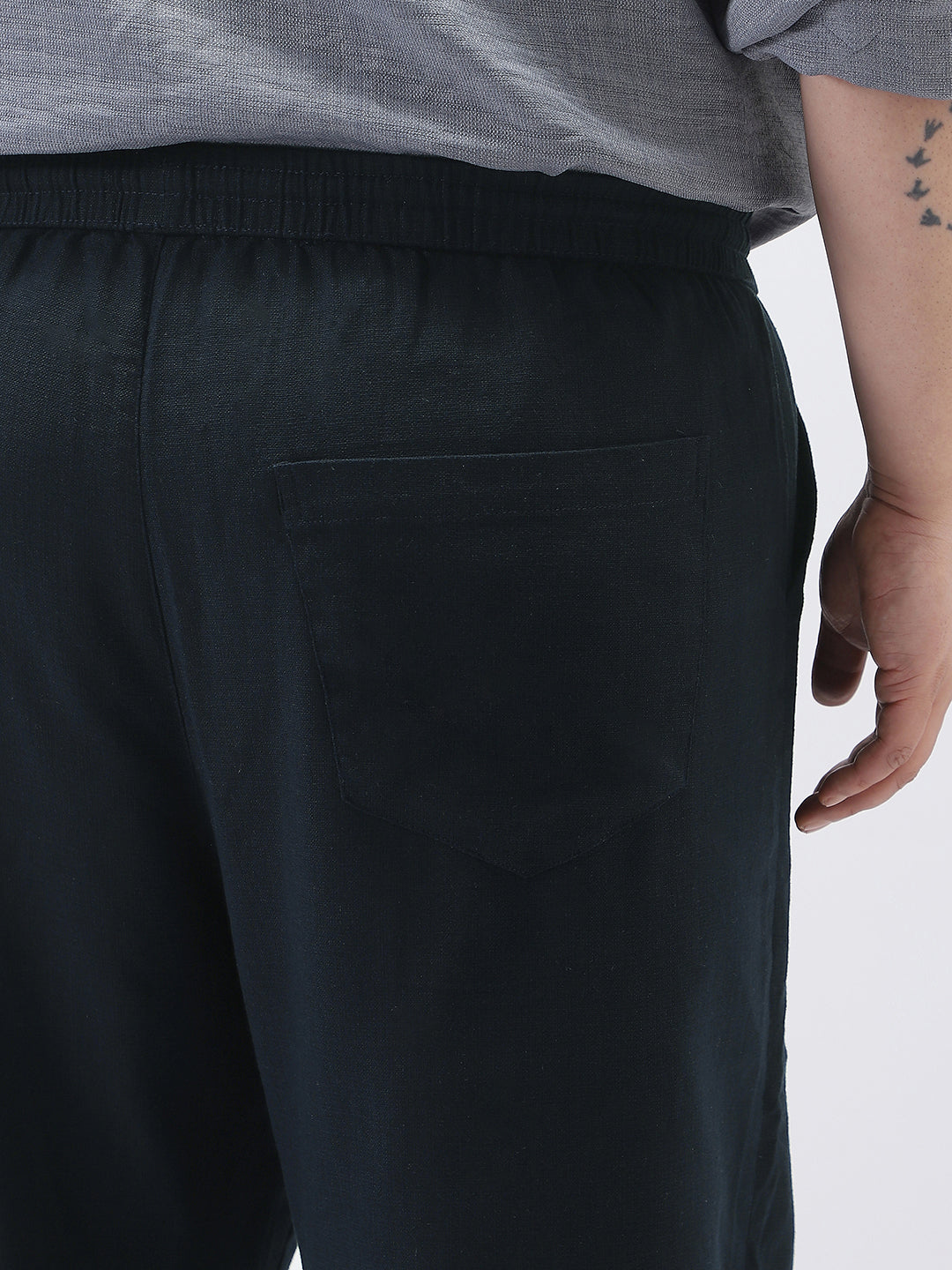 Plus Men's Navy Loose Fit Solid Linen Blend Trousers Non-Stretchable