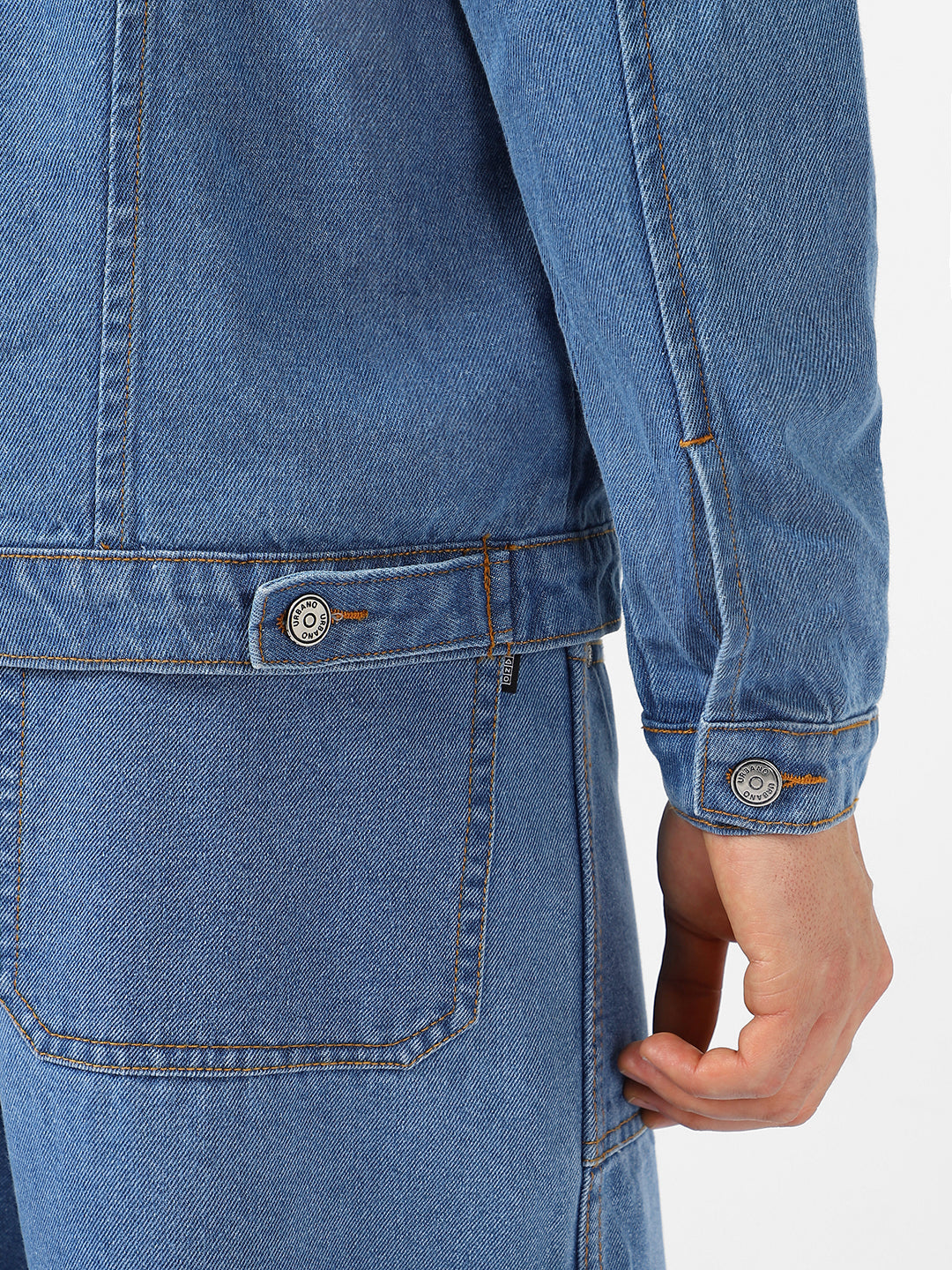 Men's Light Blue Solid Regular Fit Washed Full Sleeve Denim Jacket