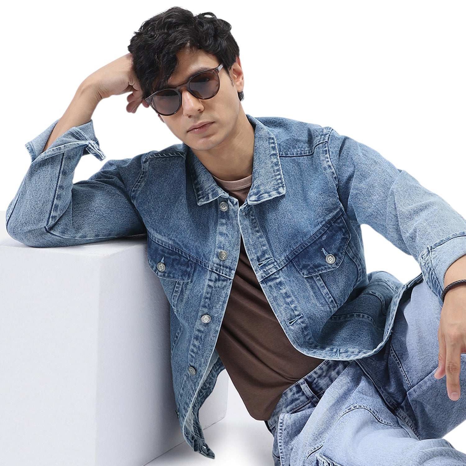 Men's Light Blue Regular Fit Washed Full Sleeve Denim Jacket