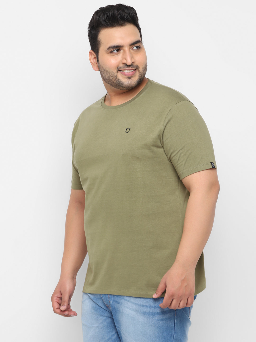 Plus Men's Olive Green Solid Regular Fit Round Neck Cotton T-Shirt