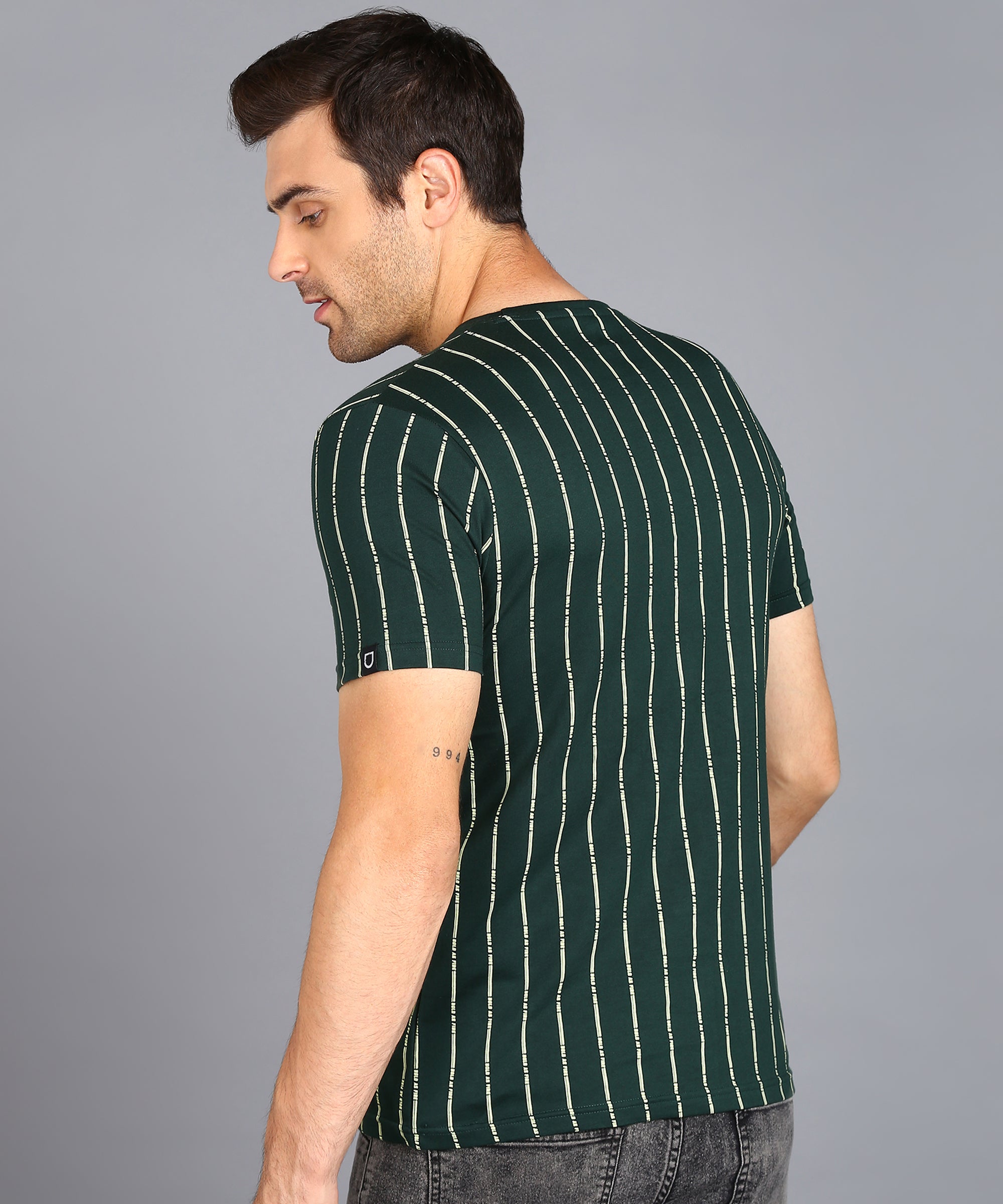 Urbano Fashion Men's Green Printed Round Neck Half Sleeve Slim Fit Cotton T-Shirt