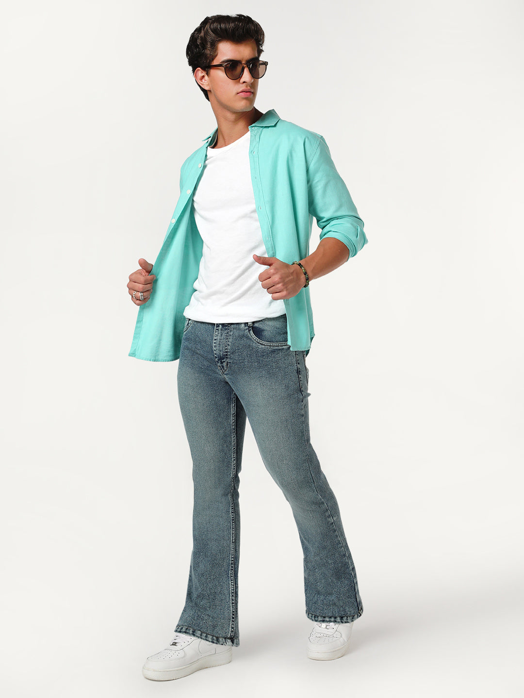 Men's Light Blue Bootcut Fit Mid Rise Tinted Heavy Washed Jeans Stretchable