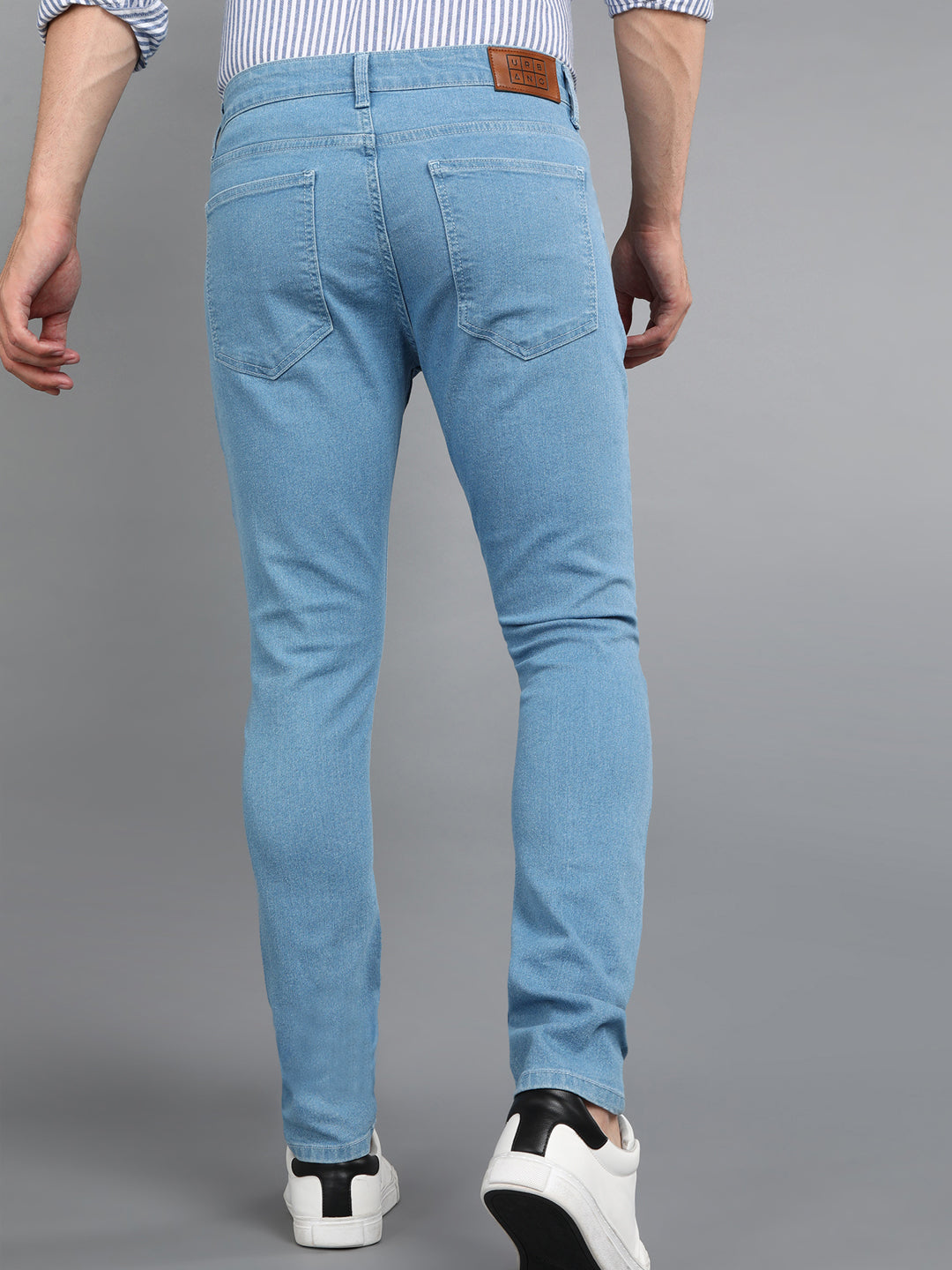 Men's Light Blue Regular Fit Washed Jeans Stretchable