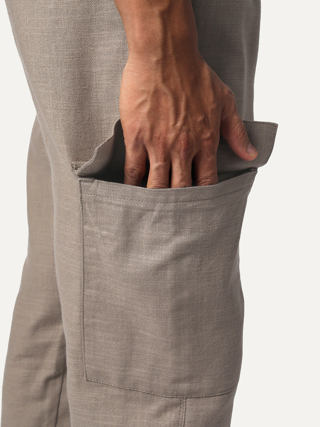 Men's Light Khaki Straight Fit Linen Cargo Pants with 6 Pockets