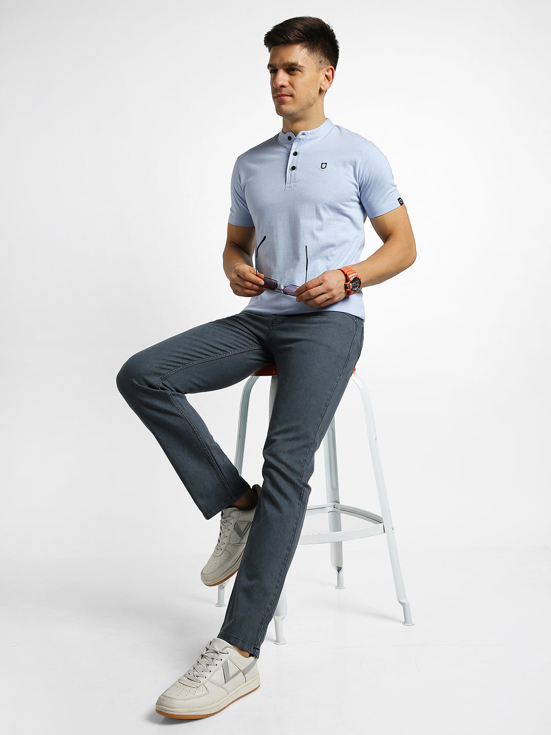 Men's Grey Regular Fit Washed Jeans Stretchable