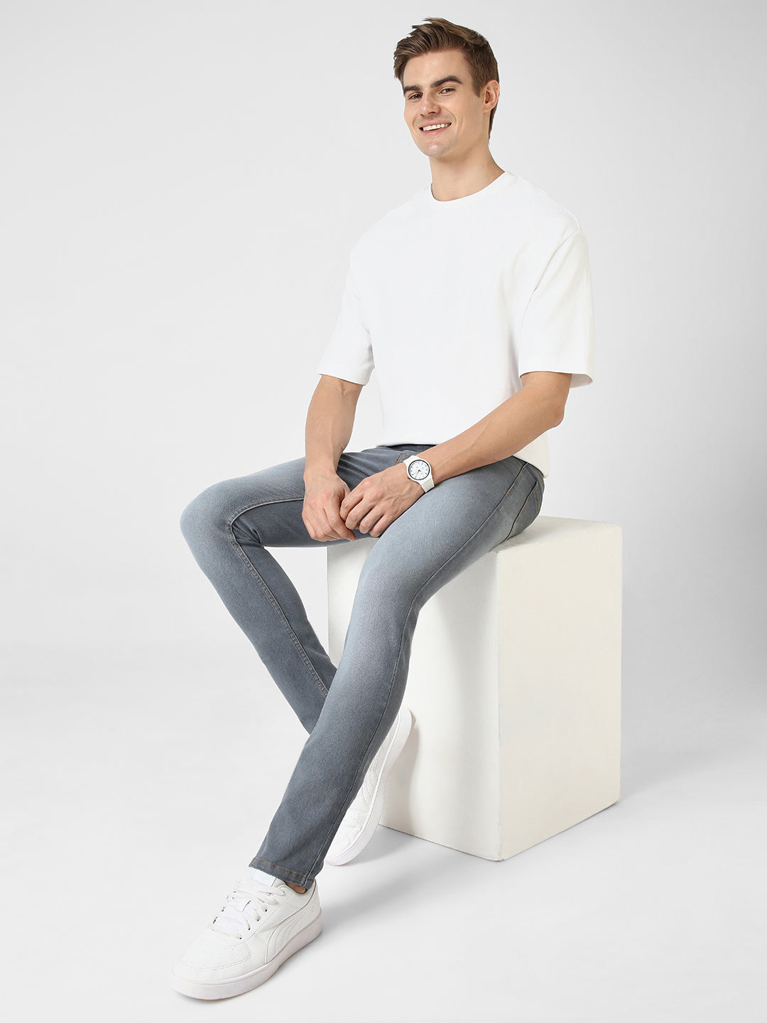 Men's Grey Slim Fit Washed Jeans Stretchable